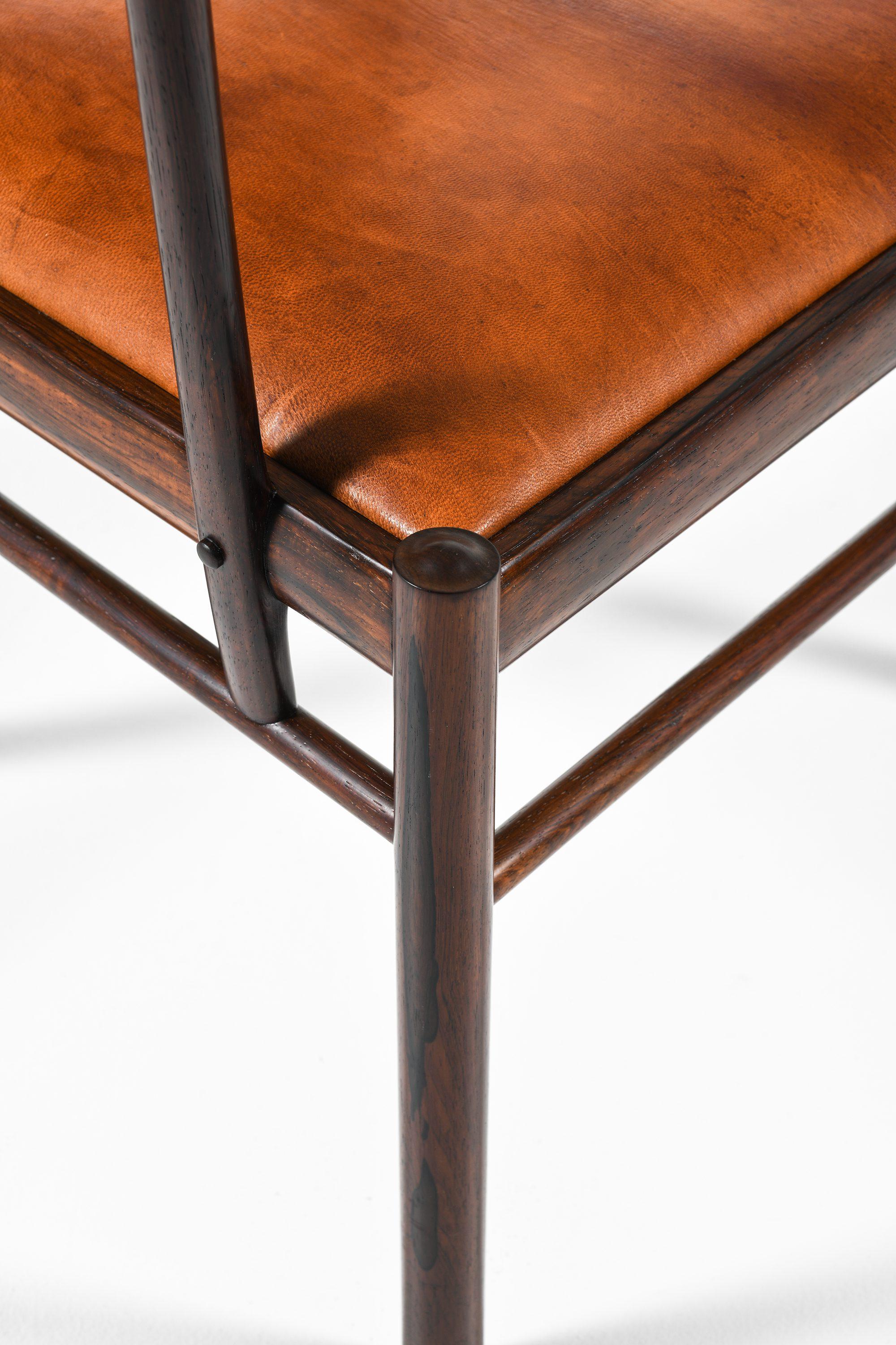 Armchair in Rosewood and Upholstered in Niger Leather by Ole Wanscher, 1960's For Sale 1