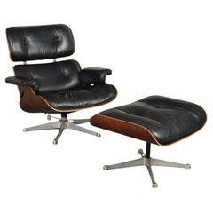 Armchair in the Style of the Lounge Chair by Charles Eames of the 80s