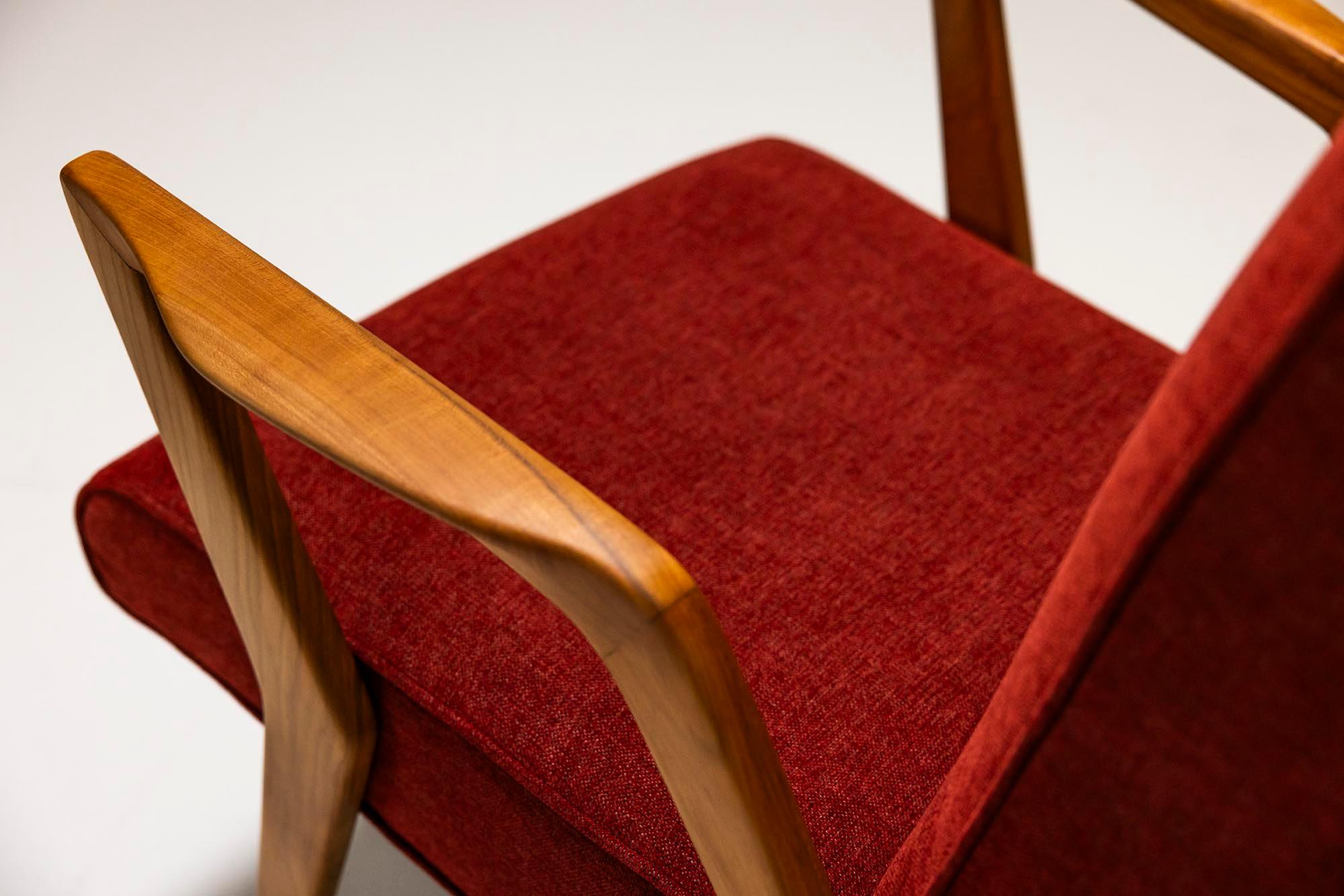 Armchair In Walnut And Burgundy Upholstery, Italy 1960's For Sale 6