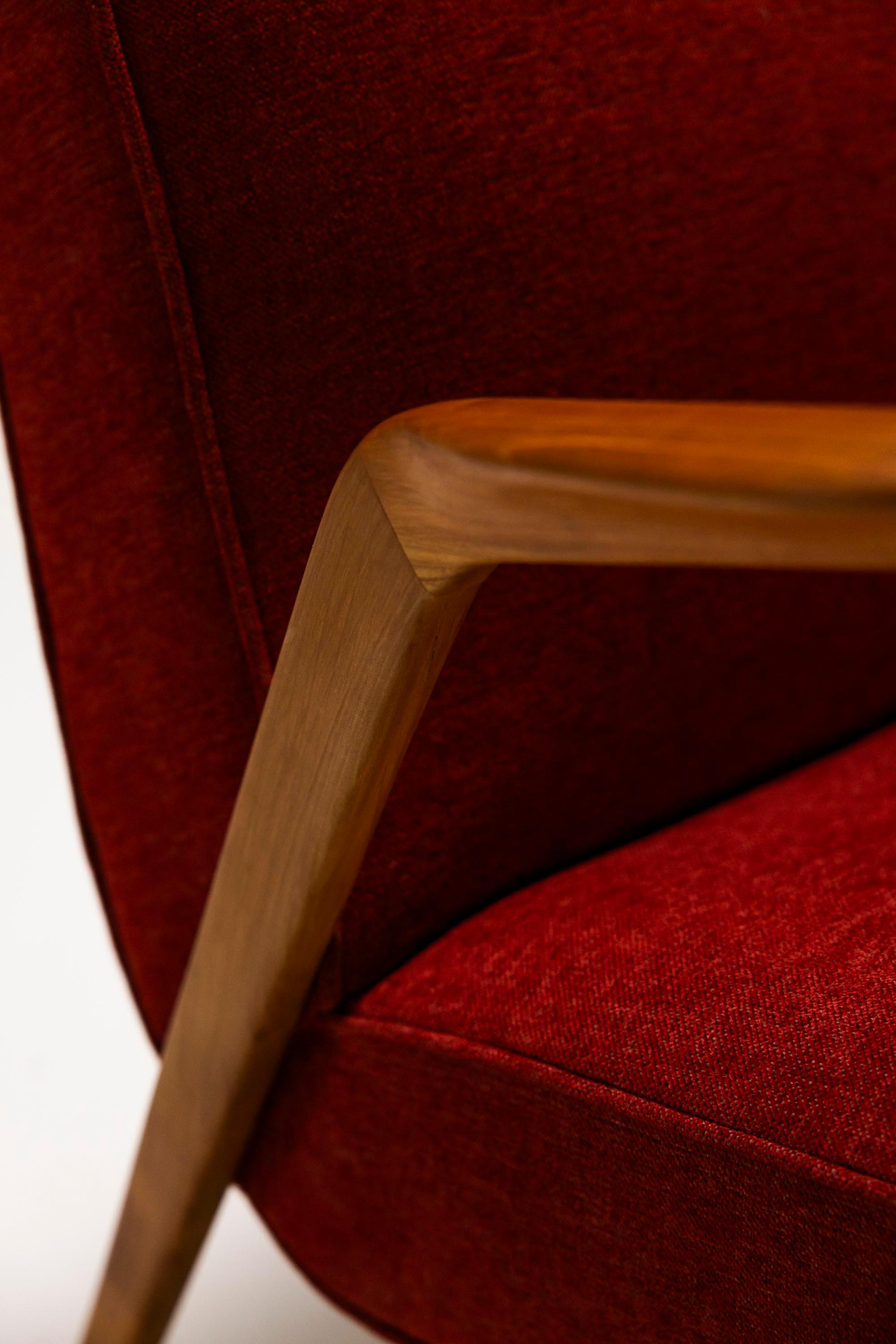 Armchair In Walnut And Burgundy Upholstery, Italy 1960's For Sale 3