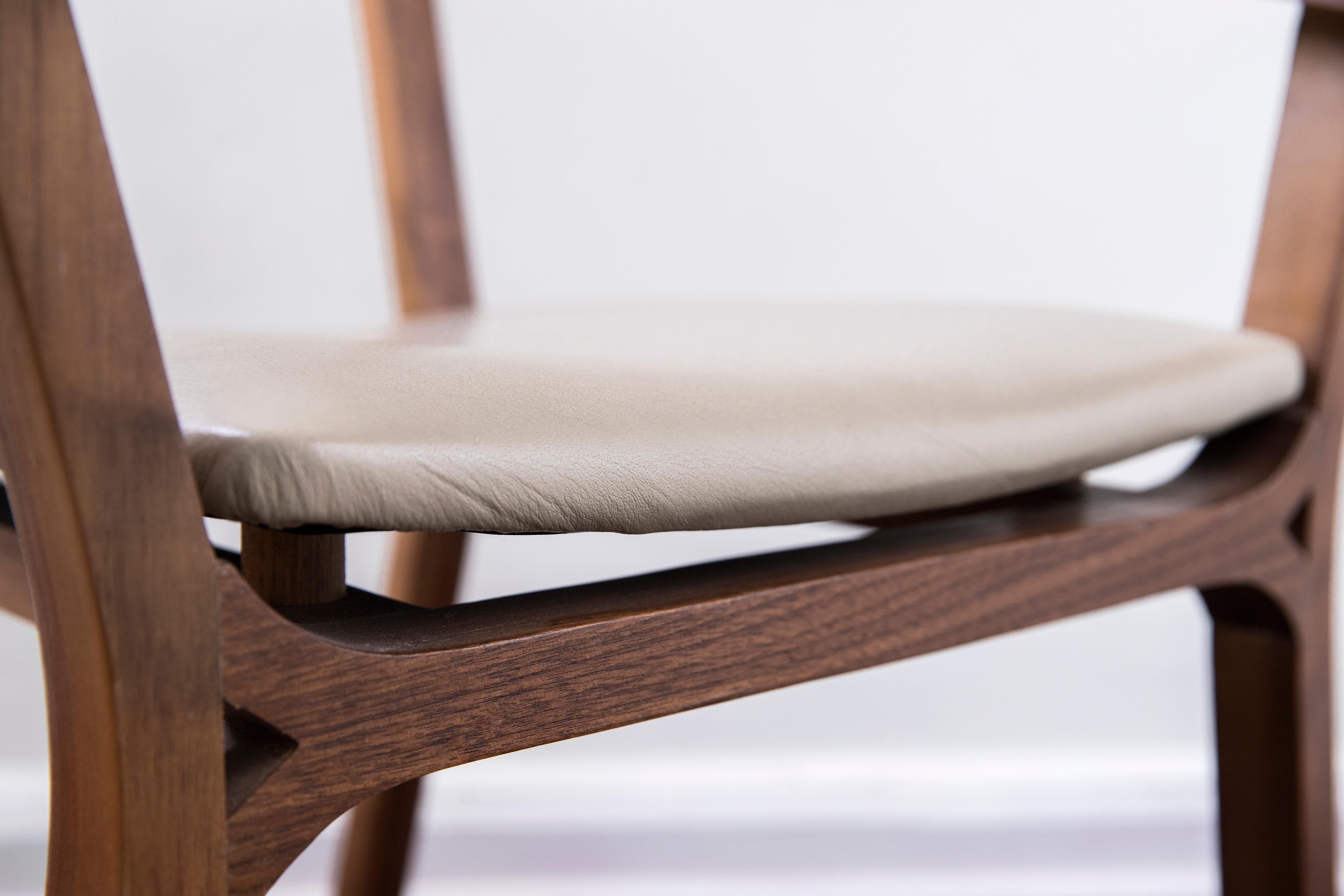 Machine-Made Armchair in Walnut Hardwood by Obiect, Mexican Contemporary Design For Sale