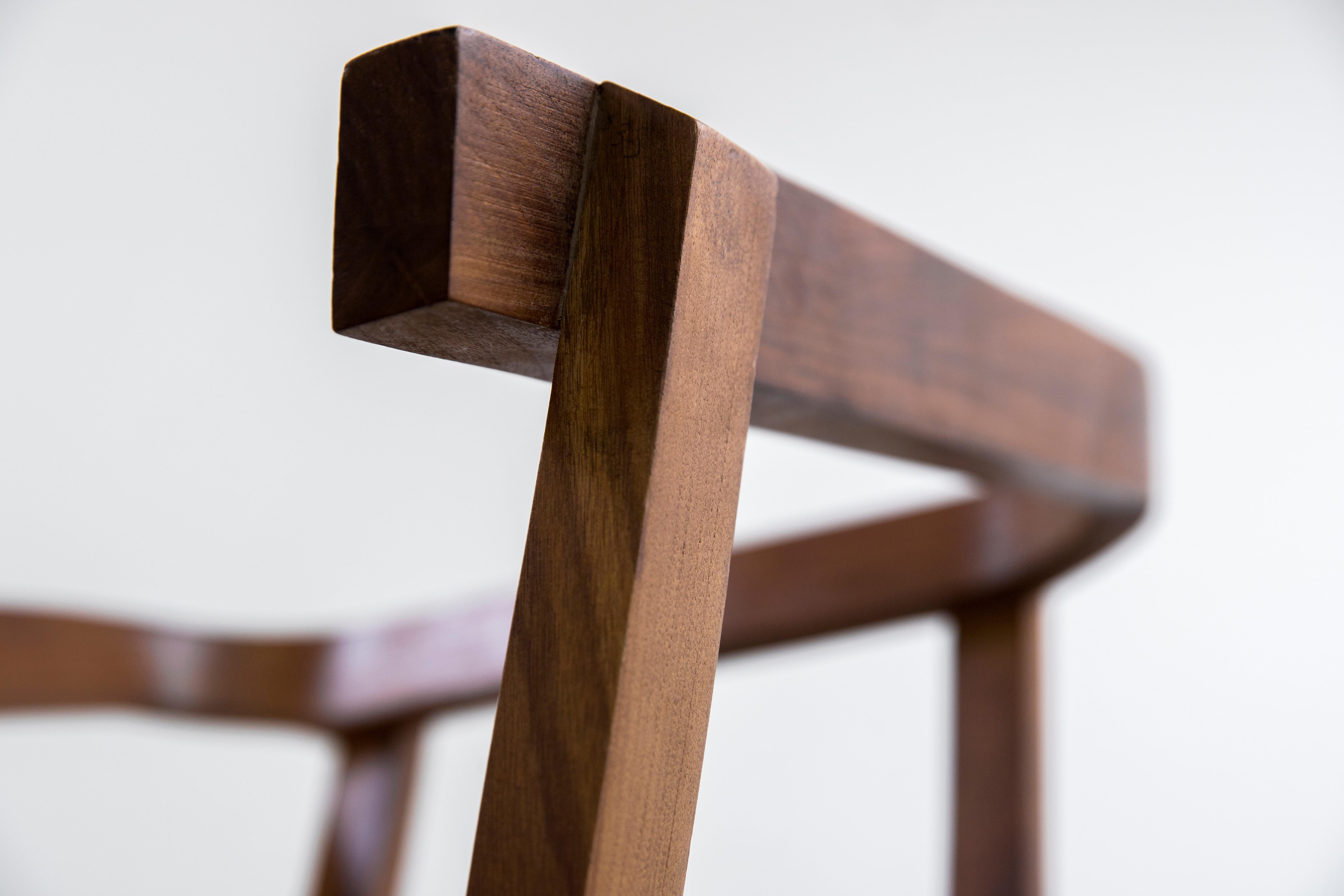 Armchair in Walnut Hardwood by Obiect, Mexican Contemporary Design (Maschinell gefertigt) im Angebot