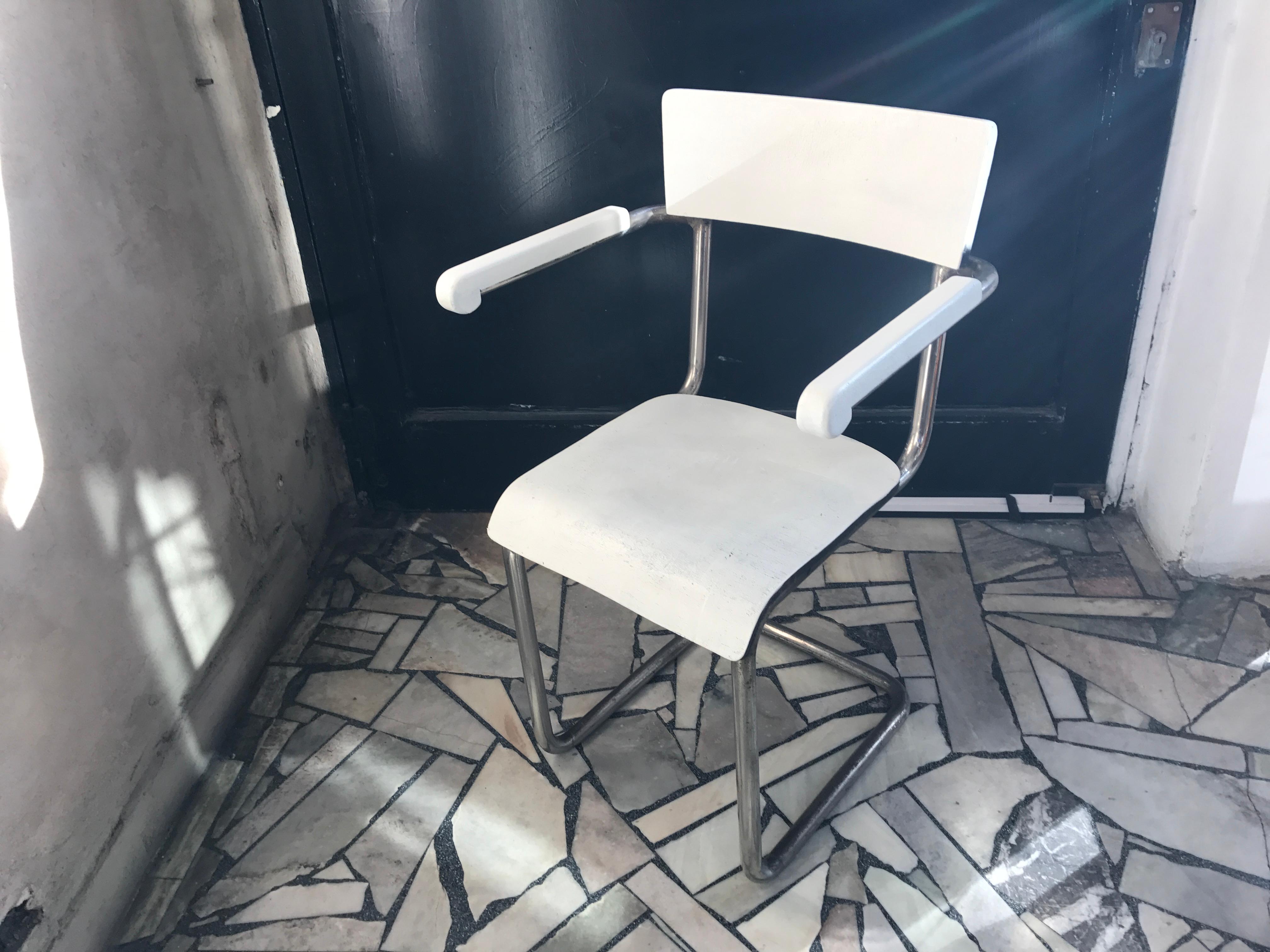 Armchair 

Wood and chrome
Year: 1940
Country: Germany
We have specialized in the sale of Art Deco and Art Nouveau and Vintage styles since 1982. If you have any questions we are at your disposal.
Pushing the button that reads 'View All From