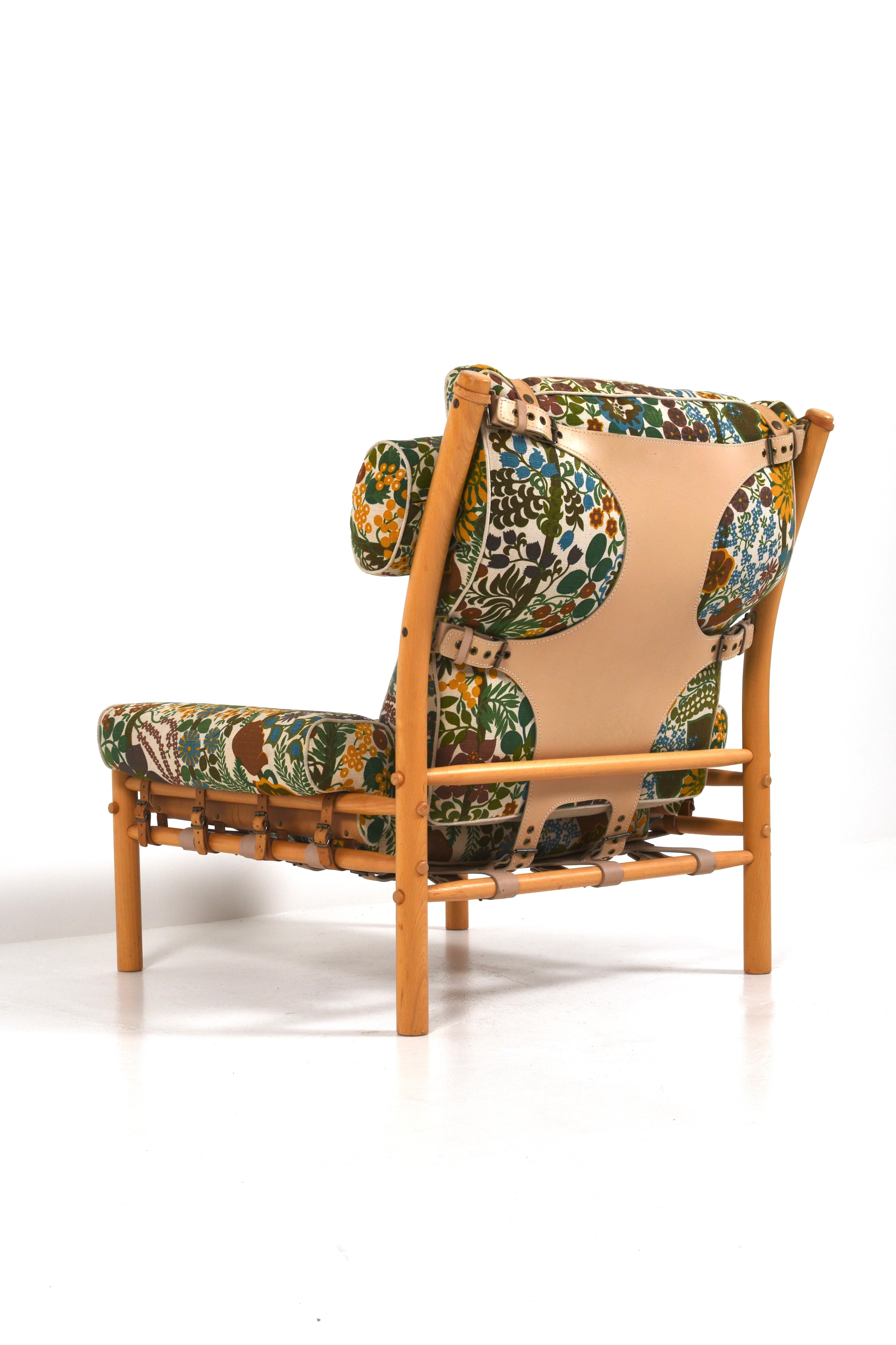 Arne Norell war ein bekannter schwedischer Möbeldesigner, der für seine schlichten und eleganten Entwürfe bekannt war. Seine Möbel zeichnen sich oft durch hohe Qualität, die Verwendung natürlicher Materialien und eine zeitlose Ästhetik aus.

Der