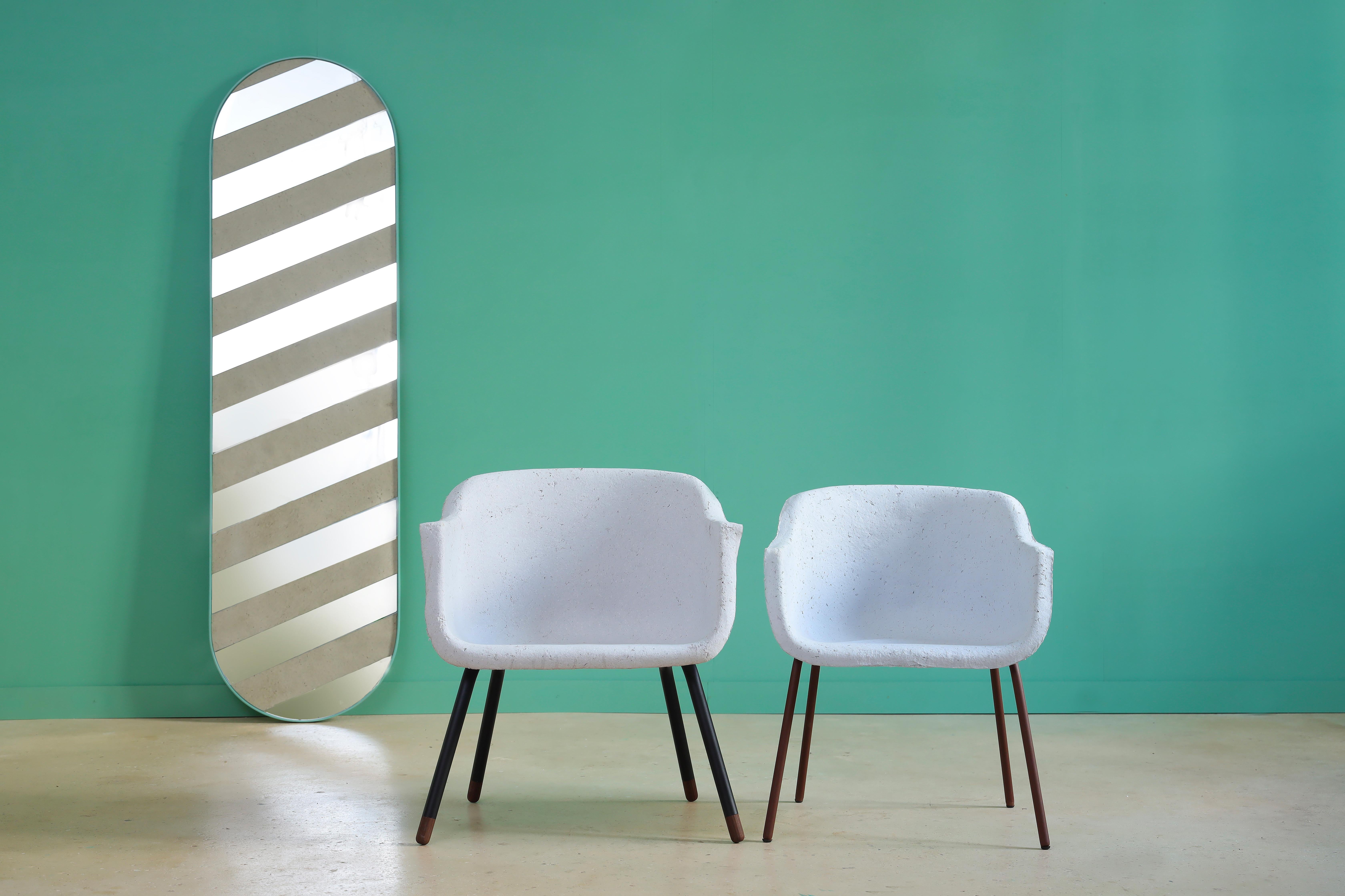 Italian Grand fauteuil gris, Seduta ecologica en carta - fatto a mano en vente
