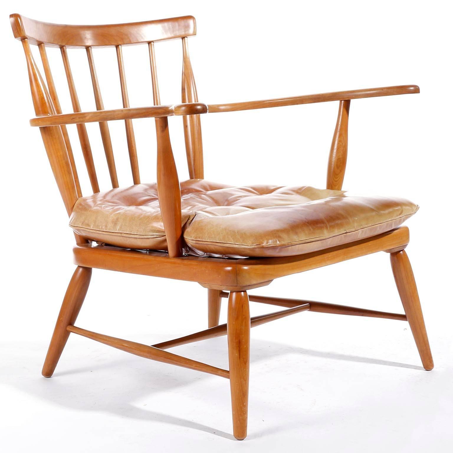 Mid-Century Modern, Arm Chair in Wood and Patinated Cognac Leather, 1950 For Sale 3