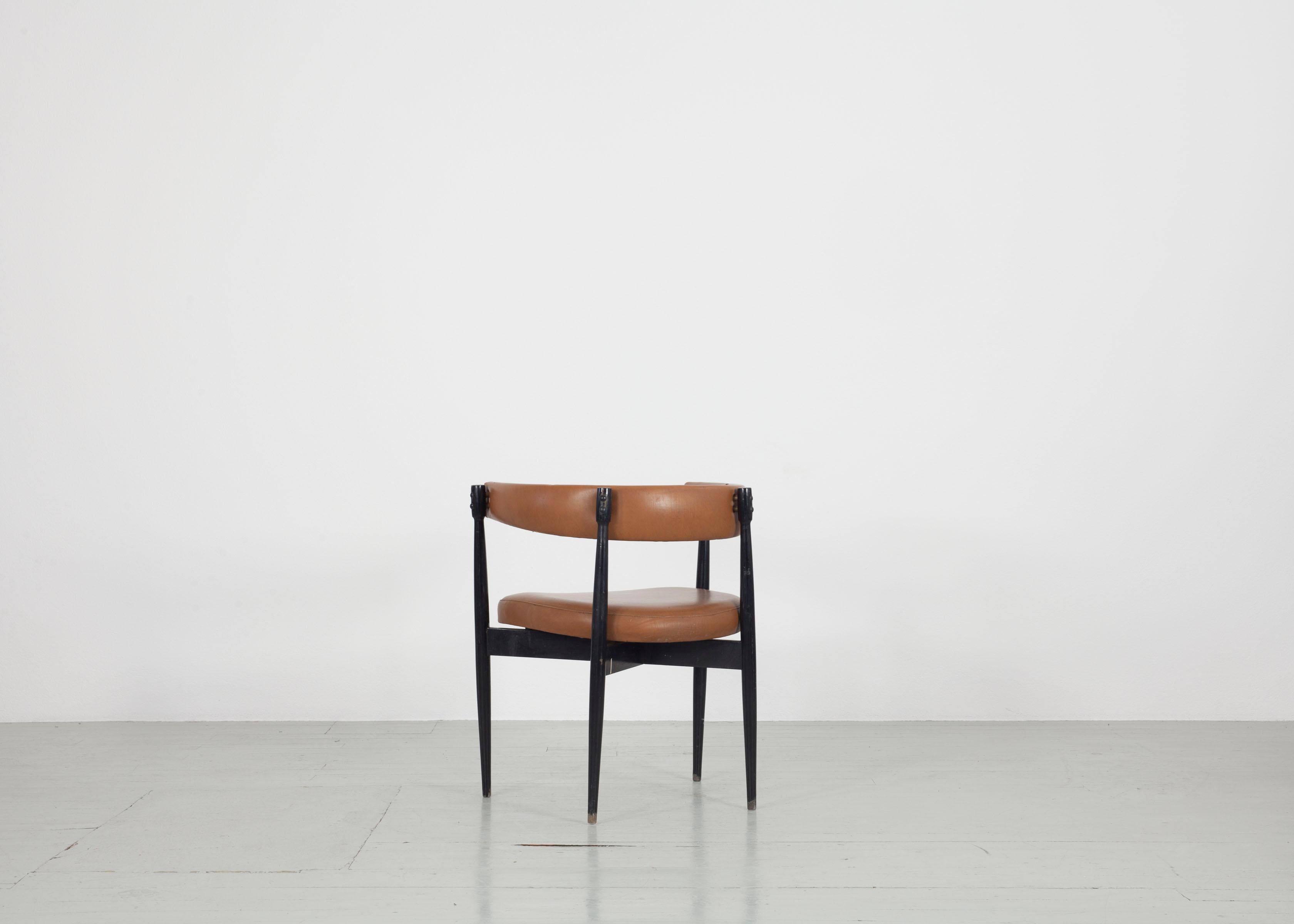 Armchair Made in Italy in the 1950s In Fair Condition In Wolfurt, AT