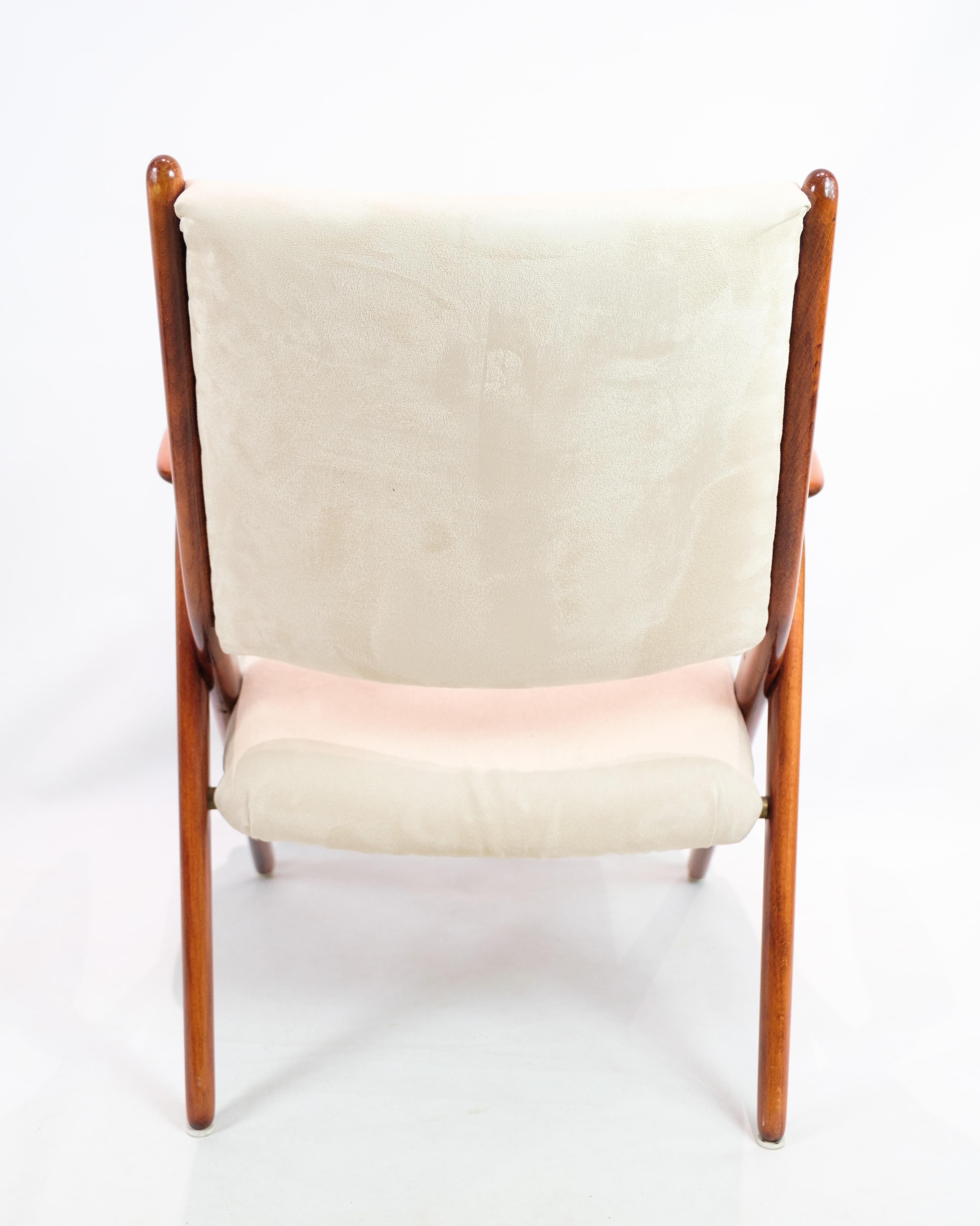Poltrona in Wood Wood lucidato di Arne Hovmand-Olsen degli anni '60 in vendita 1