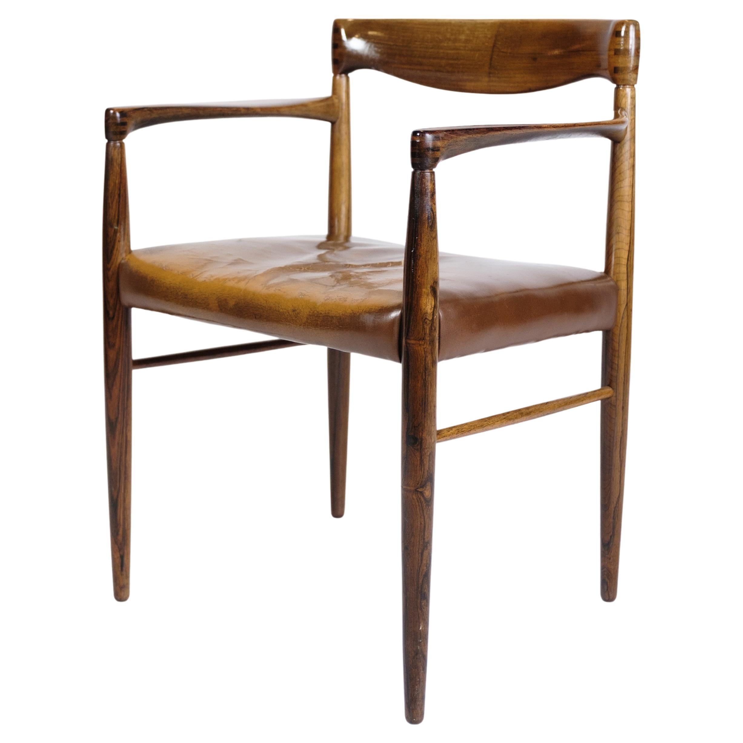 Fauteuil fabriqué en bois de rose par Henry W. Klein et fabriqué par Bramin à partir des années 1960 en vente