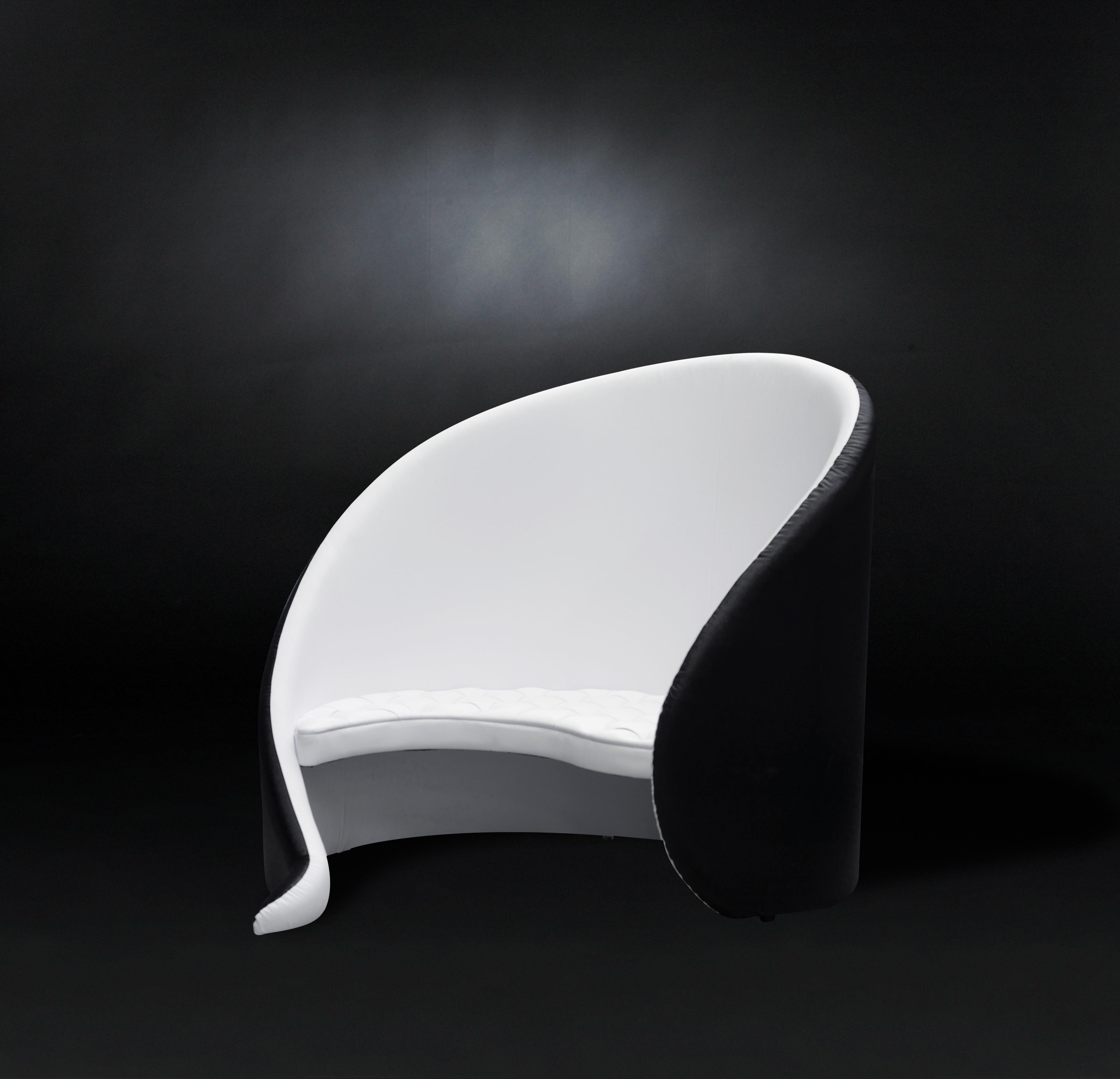 Les meubles VG représentent le luxe en termes d'exclusivité, de distinction et de haute qualité. Elles sont le fruit d'un design sophistiqué et exclusif à forte identité et sont le résultat d'une attention méticuleuse portée aux détails typiques des
