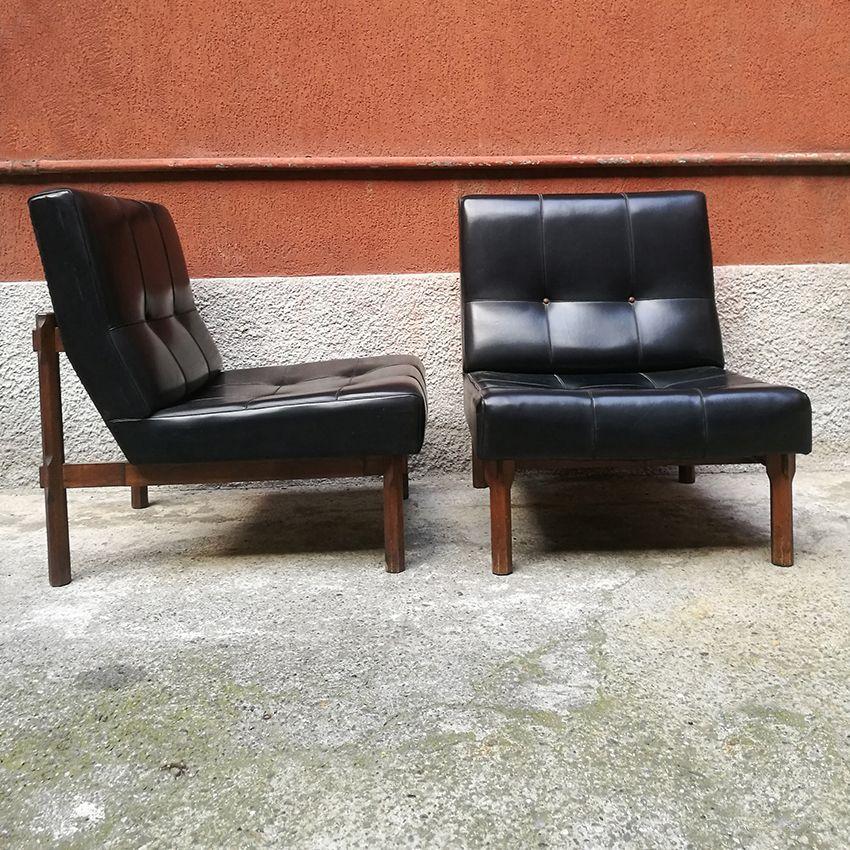 Italian armchair model 869 by Ico Parisi and made by Cassina in Italy, 1950
Walnut wood and black leather. Seats and backrests are entirely stitched on the front, while legs are made in contoured wood. Extremely comfortable seat and absolutely