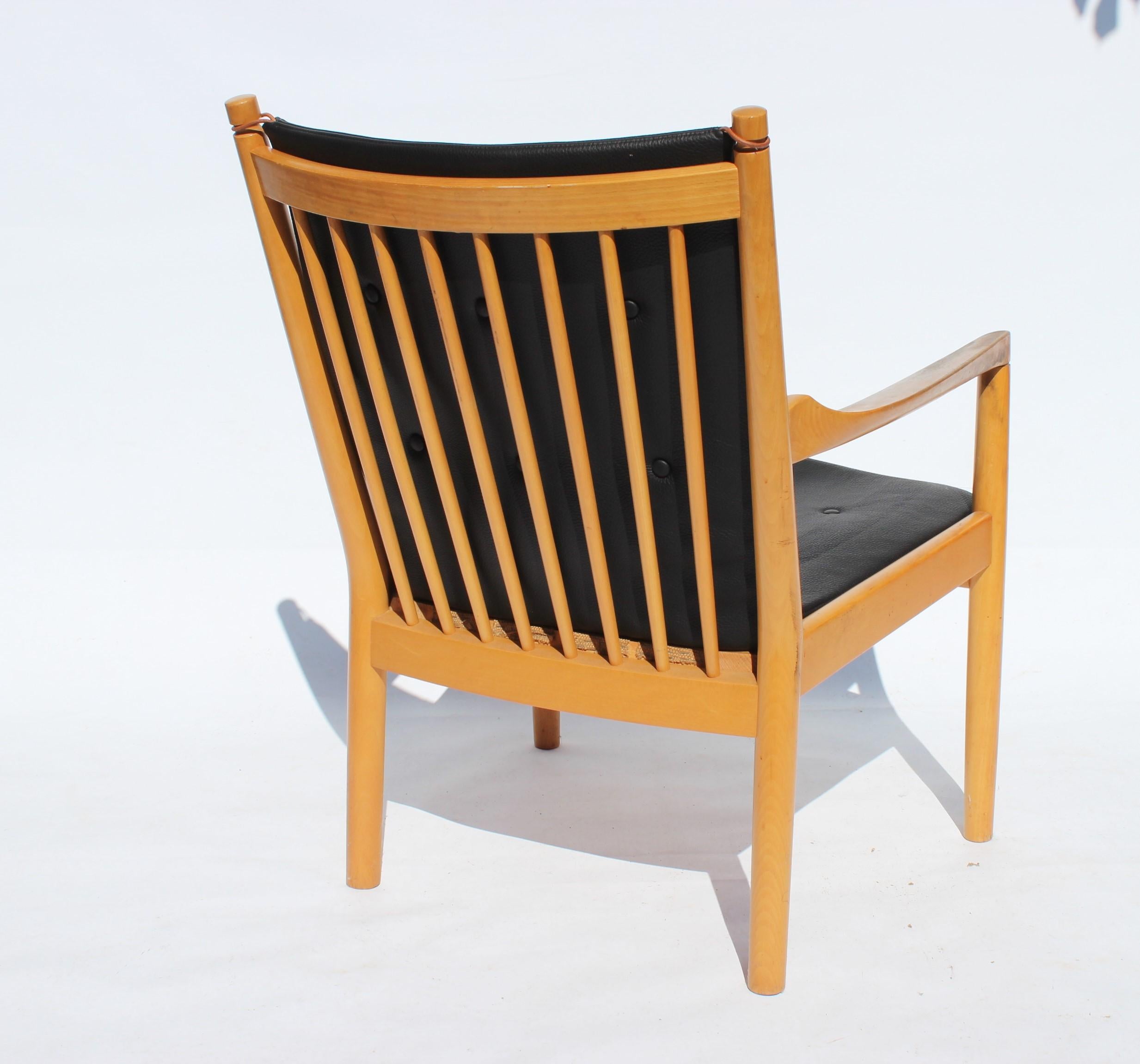 Armchair, Model 1788, of Beech by Hans J. Wegner and Fritz Hansen, 1978 In Good Condition For Sale In Lejre, DK