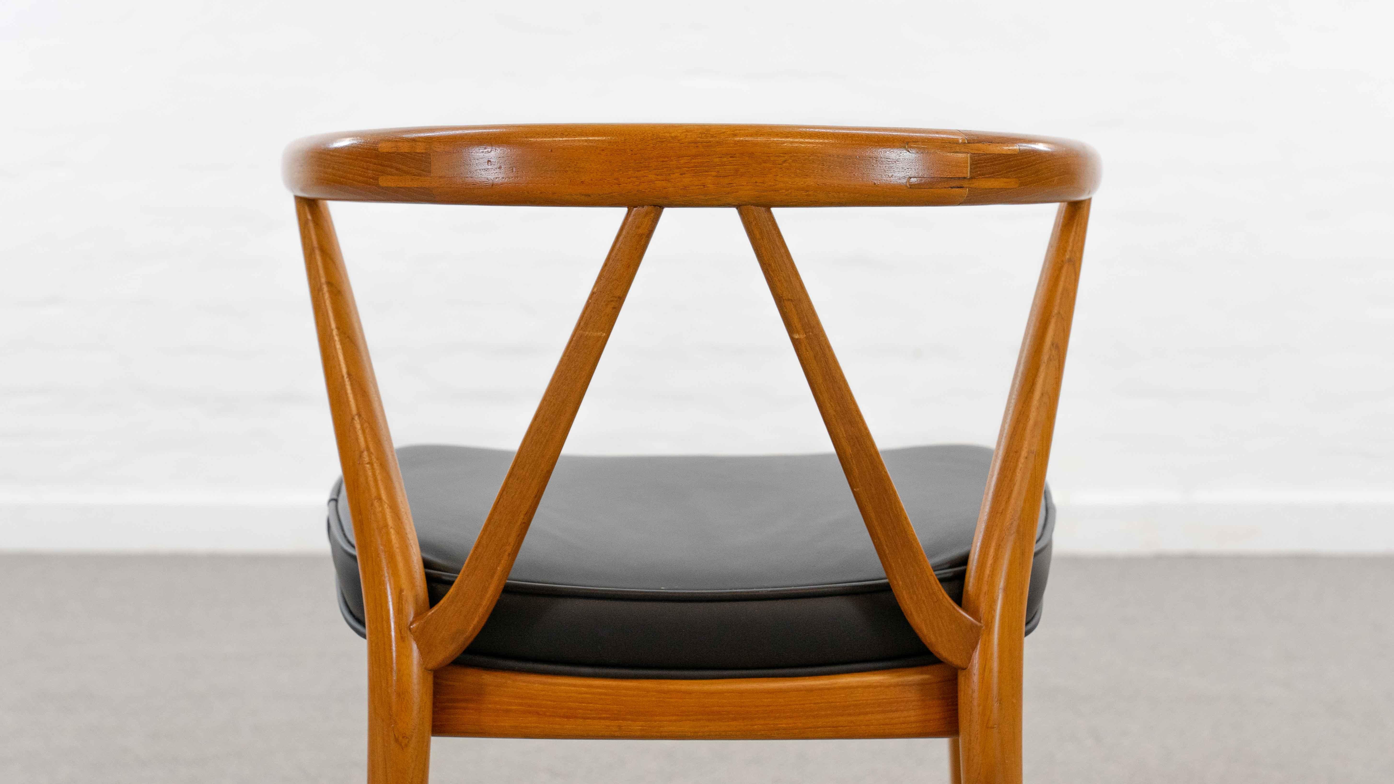Sillón Modelo 255 de Henning Kjaernulf para Bruno Hansen en Teca siglo XX en venta