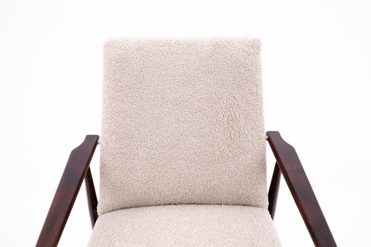 Armchair, model 300-190, designed by H. Lis, Poland, 1960s. In Good Condition For Sale In Chorzów, PL
