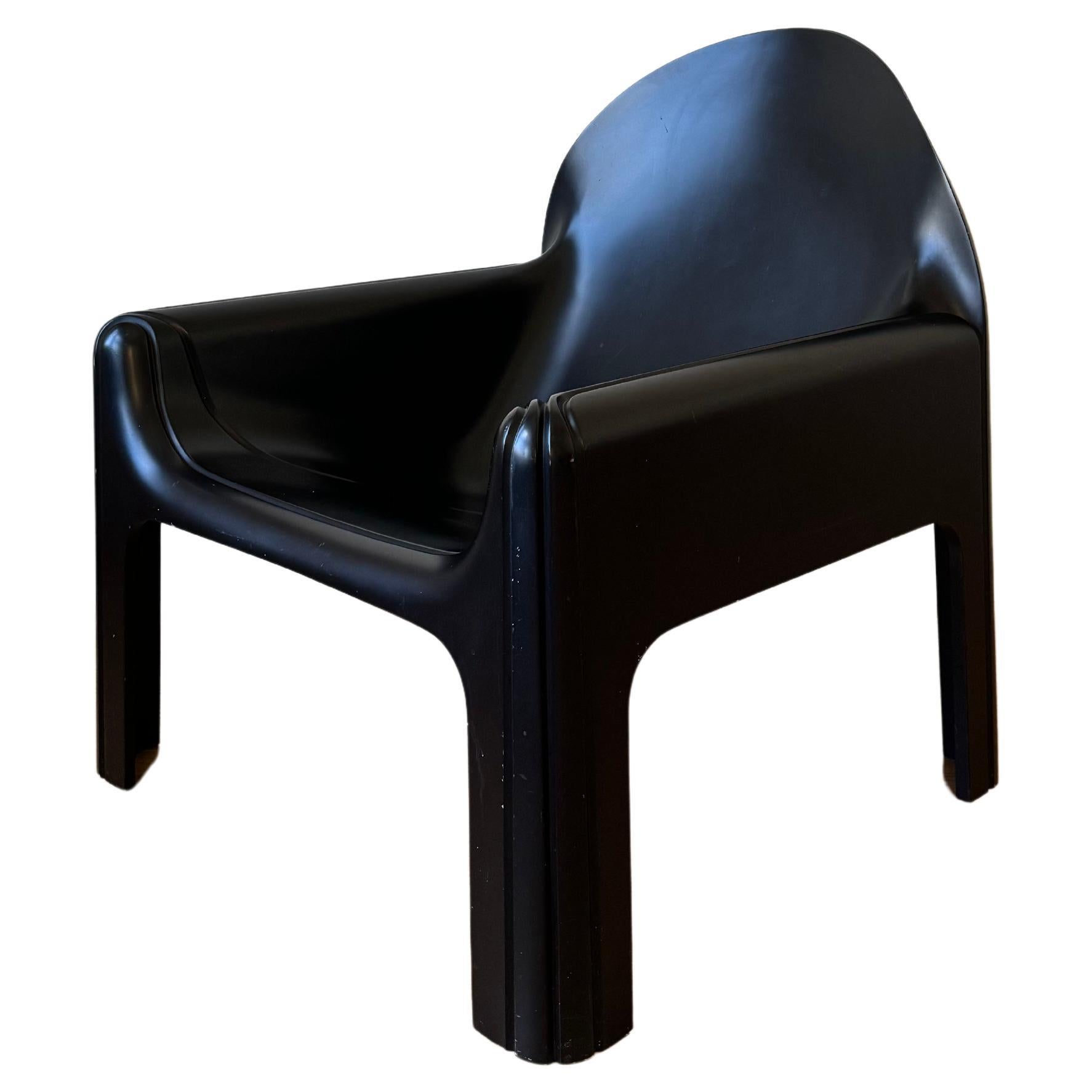Armchair model 4794 by Gae Aulenti for Kartell For Sale