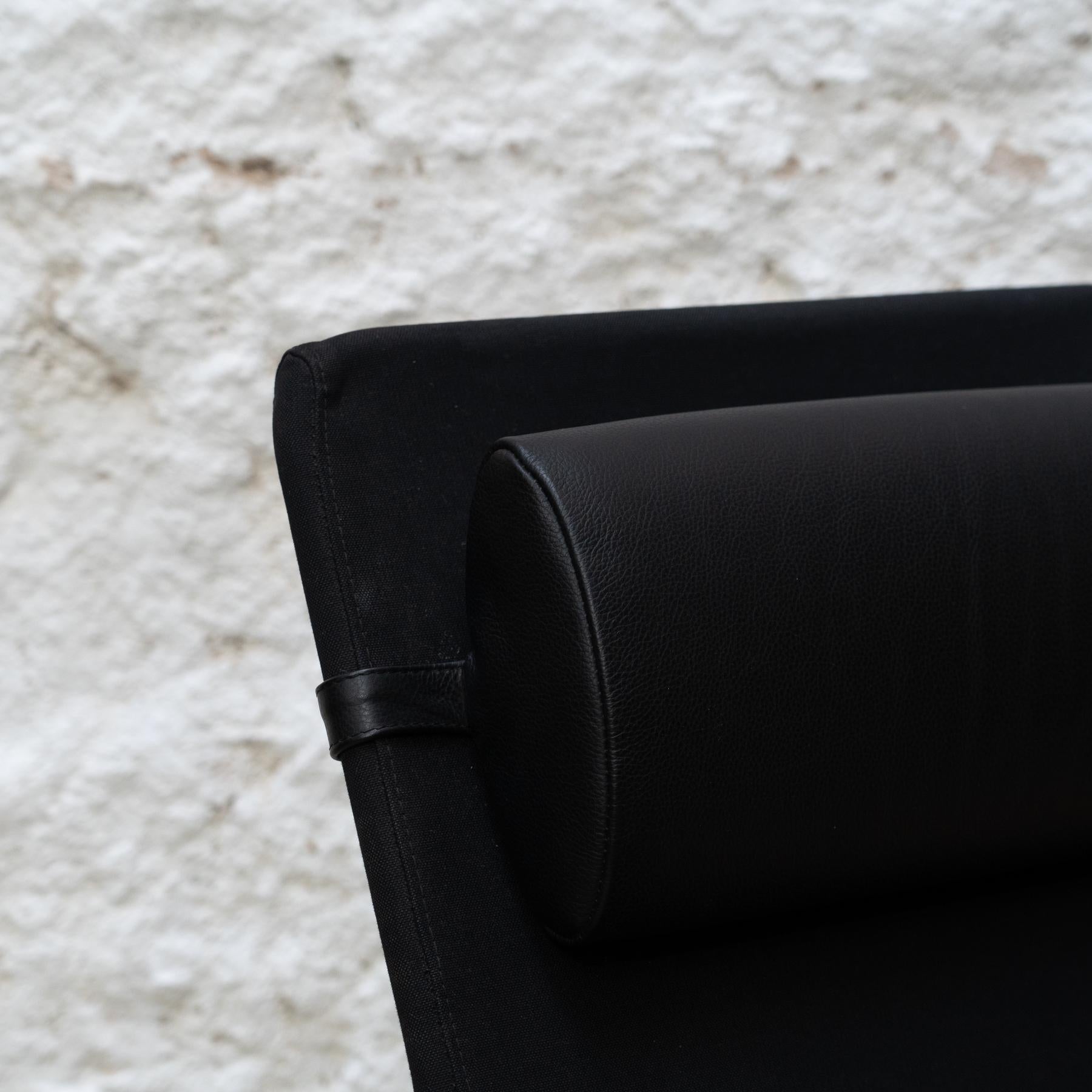 Fauteuil Modèle Cité de Jean Prouvé, fabriqué par Vitra, 2002 en vente 3