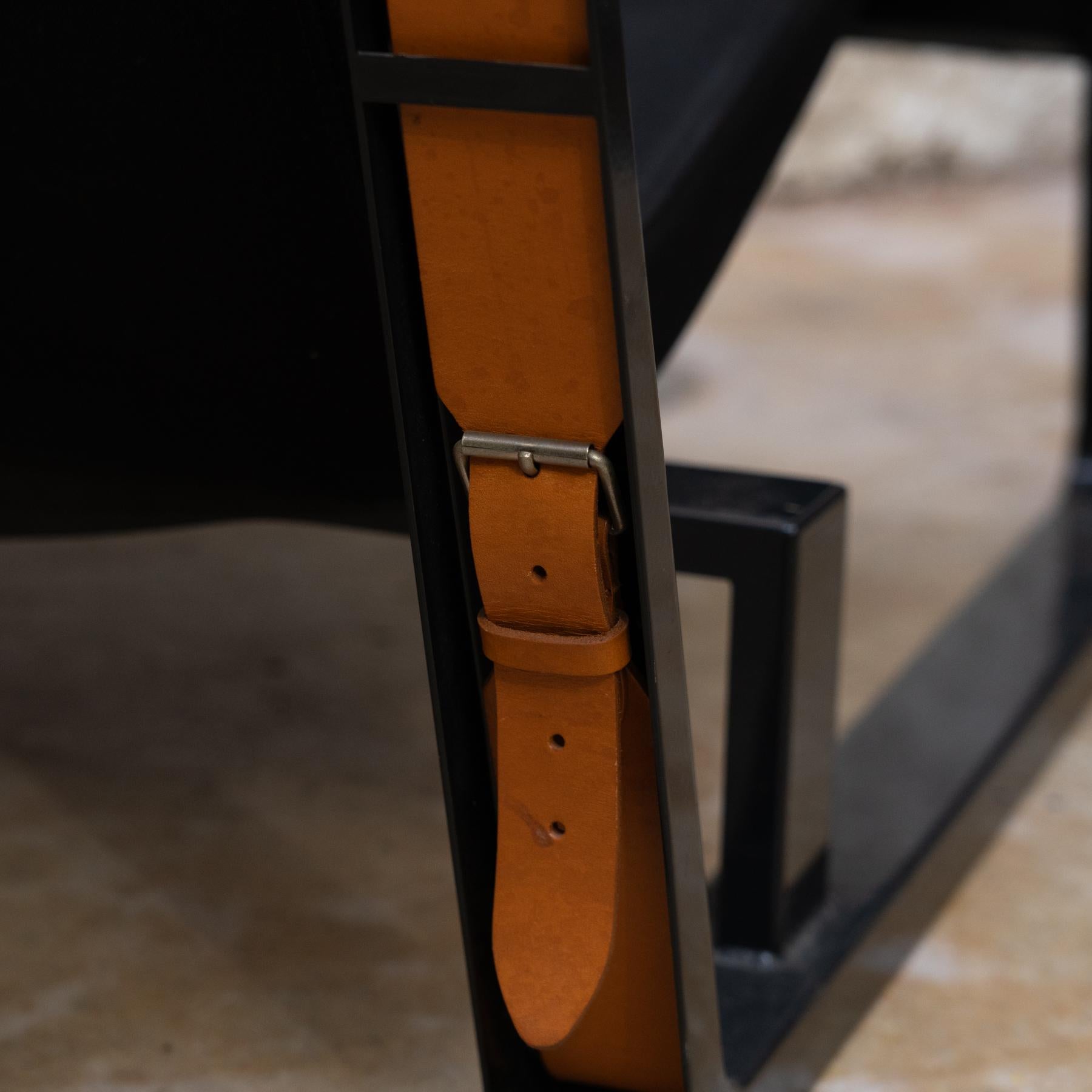 Fauteuil Modèle Cité de Jean Prouvé, fabriqué par Vitra, 2002 en vente 5