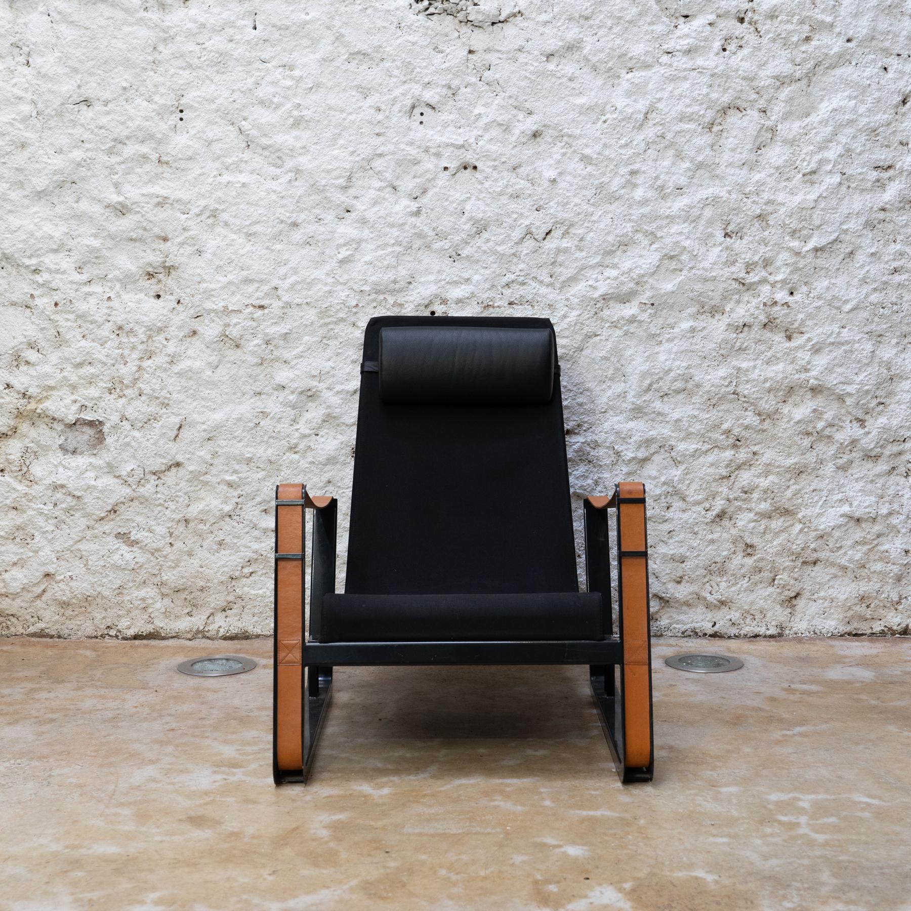 Fauteuil Modèle Cité de Jean Prouvé, fabriqué par Vitra, 2002 en vente 2