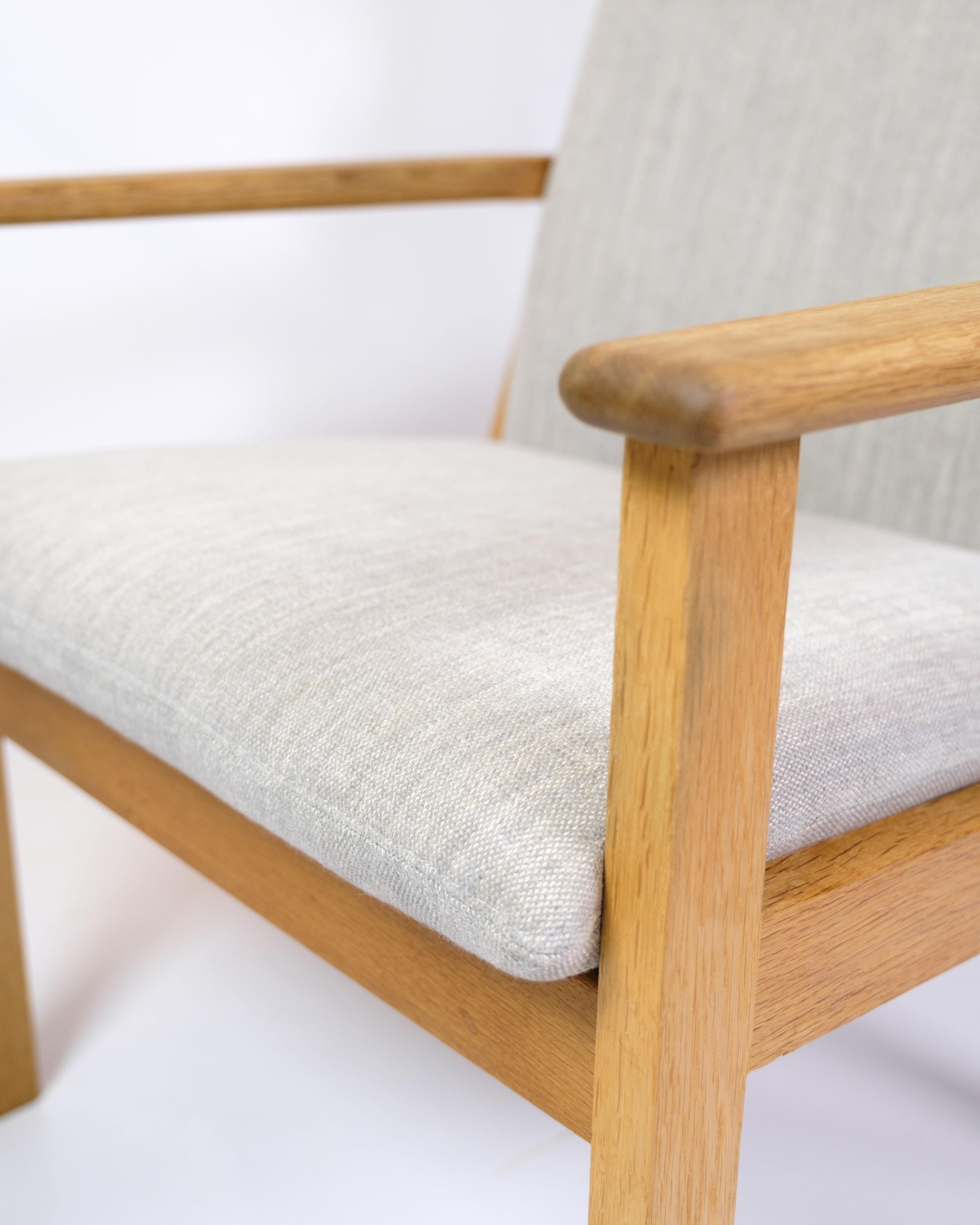 Danois Fauteuil modèle GE284 en chêne à haut dossier par Hans J. Wegner pour Getama en vente