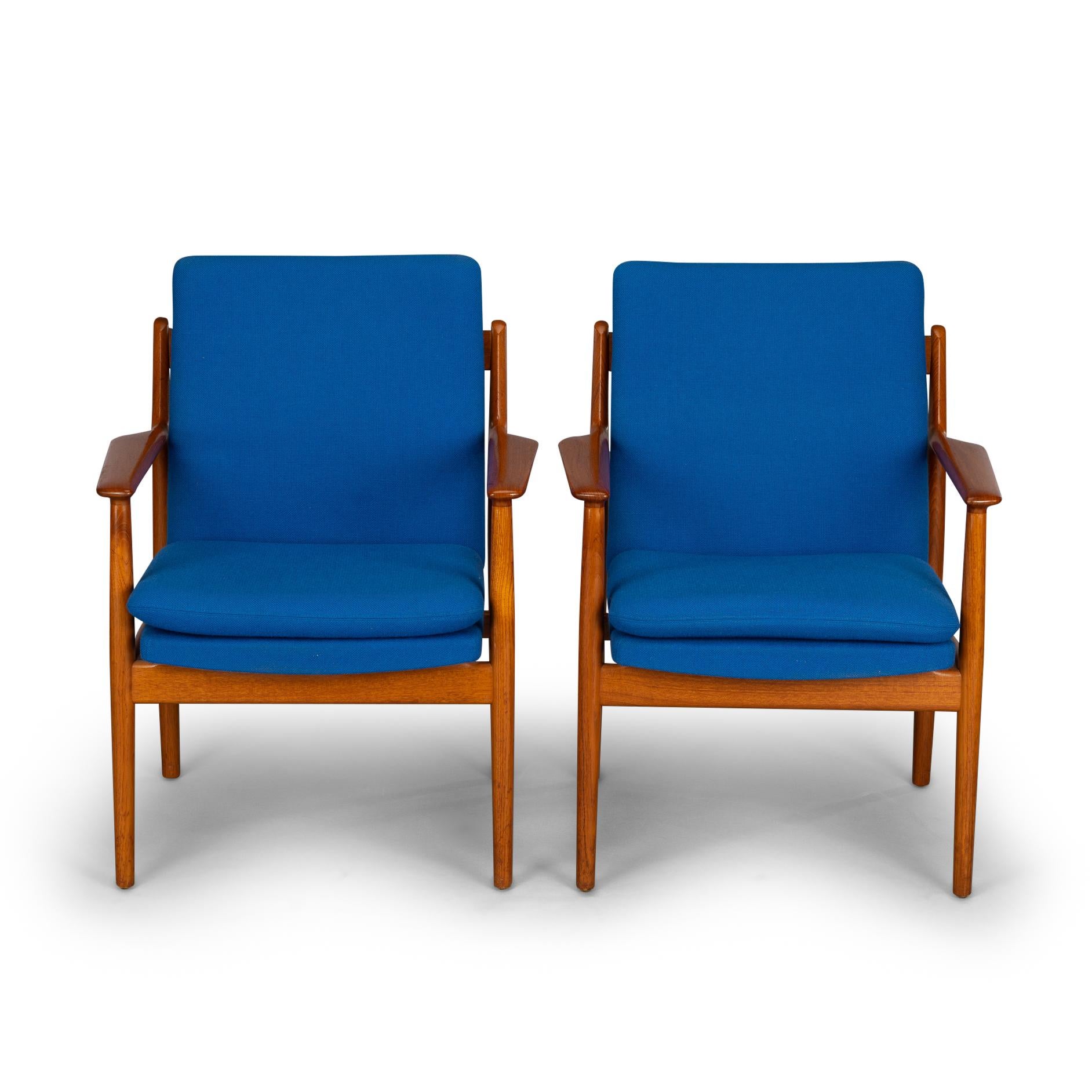Wool Armchair Model No. 341 by Arne Vodder for Sibast, 1970s, Set of 2