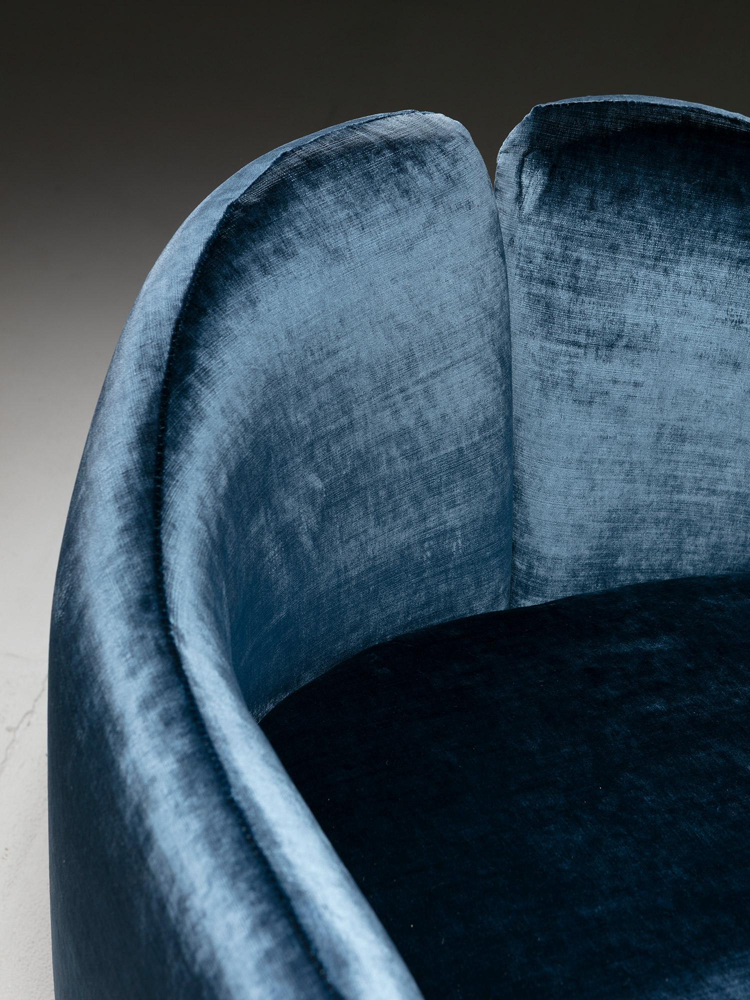 Velvet Armchair model 