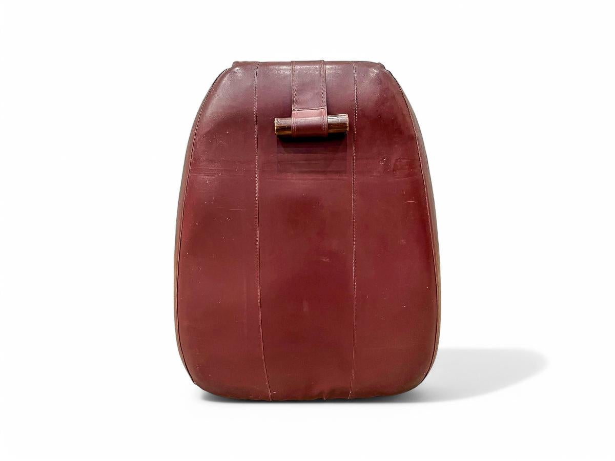 Sessel MP-113 mit Ottomane aus originalem Kunstleder, ca. 1970er Jahre im Angebot 4