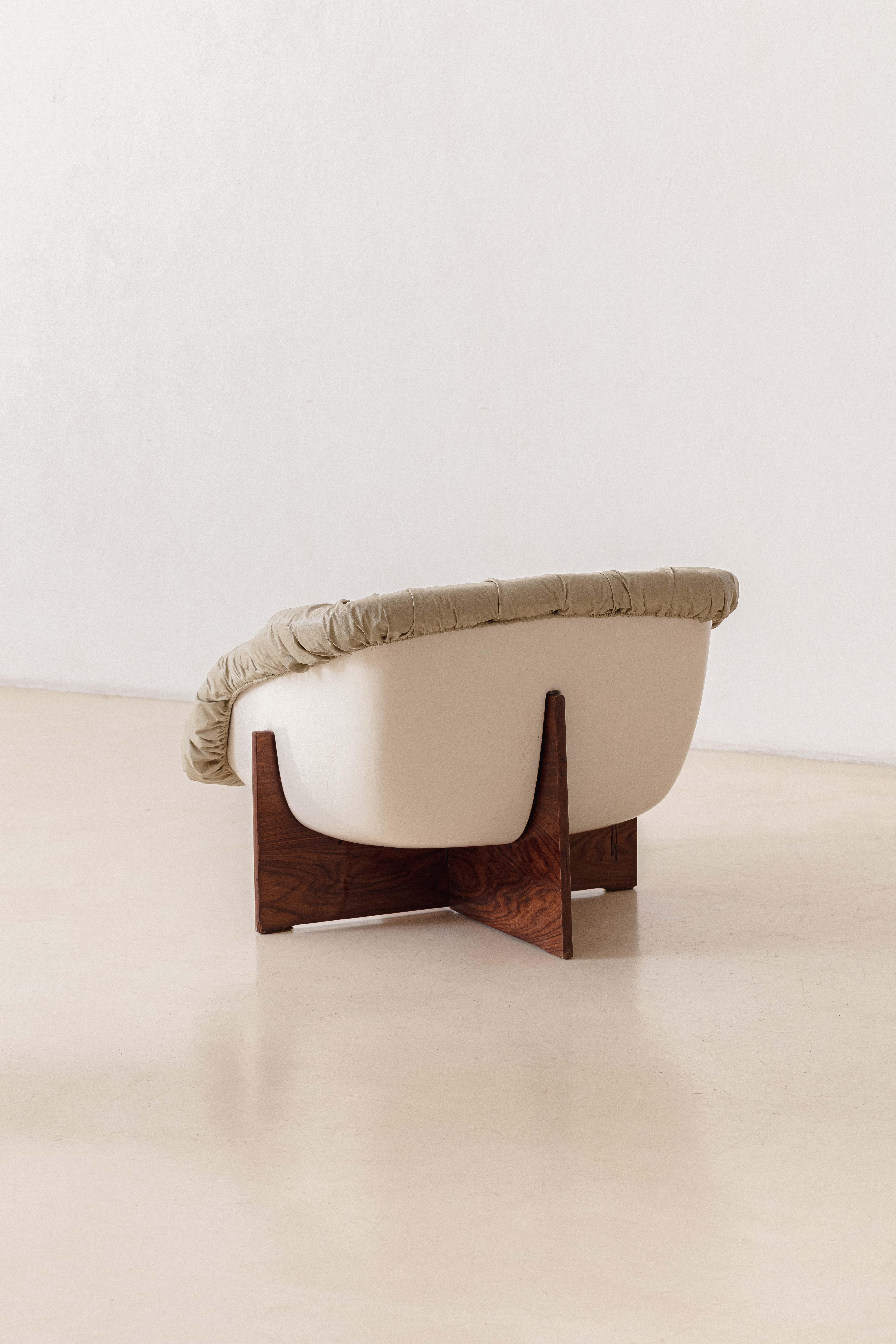 Mid-Century Modern Armchair MP-61 in Brazilian Rosewood by Percival Lafer, Móveis Lafer, 1973