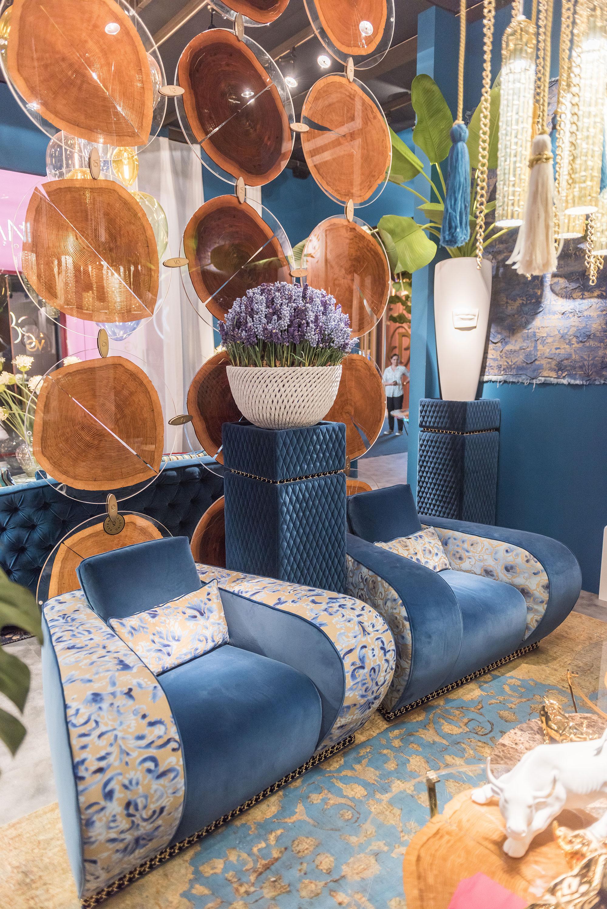 Moderne Fauteuil Napoli EticaLiving, tissu bleu et velours, fabriqué en Italie en vente