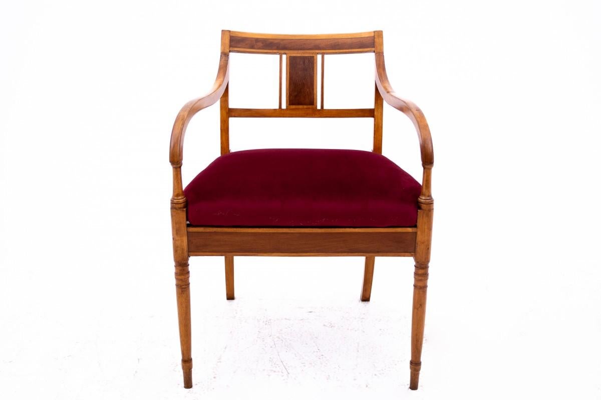 Sessel, Nordeuropa, um 1900.

Sehr guter Zustand, nach professioneller Renovierung und Erneuerung der Polsterung.

Abmessungen:

Höhe 82 cm Sitzhöhe 47 cm Breite 56 cm Tiefe 57 cm
