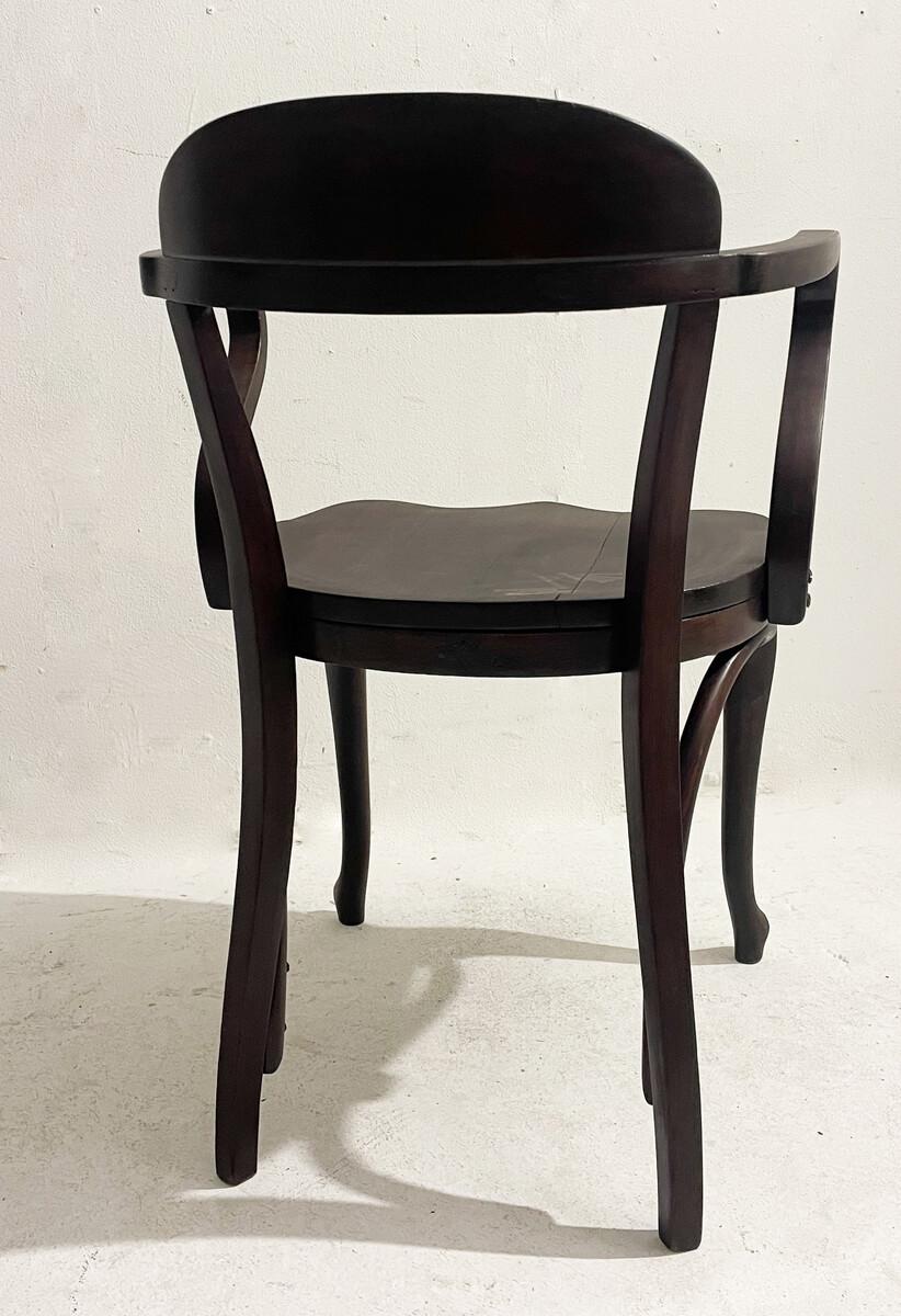Sessel Nummer 6151 von Adolf Loos für Thonet, 1900er Jahre, Frankreich (Buchenholz) im Angebot