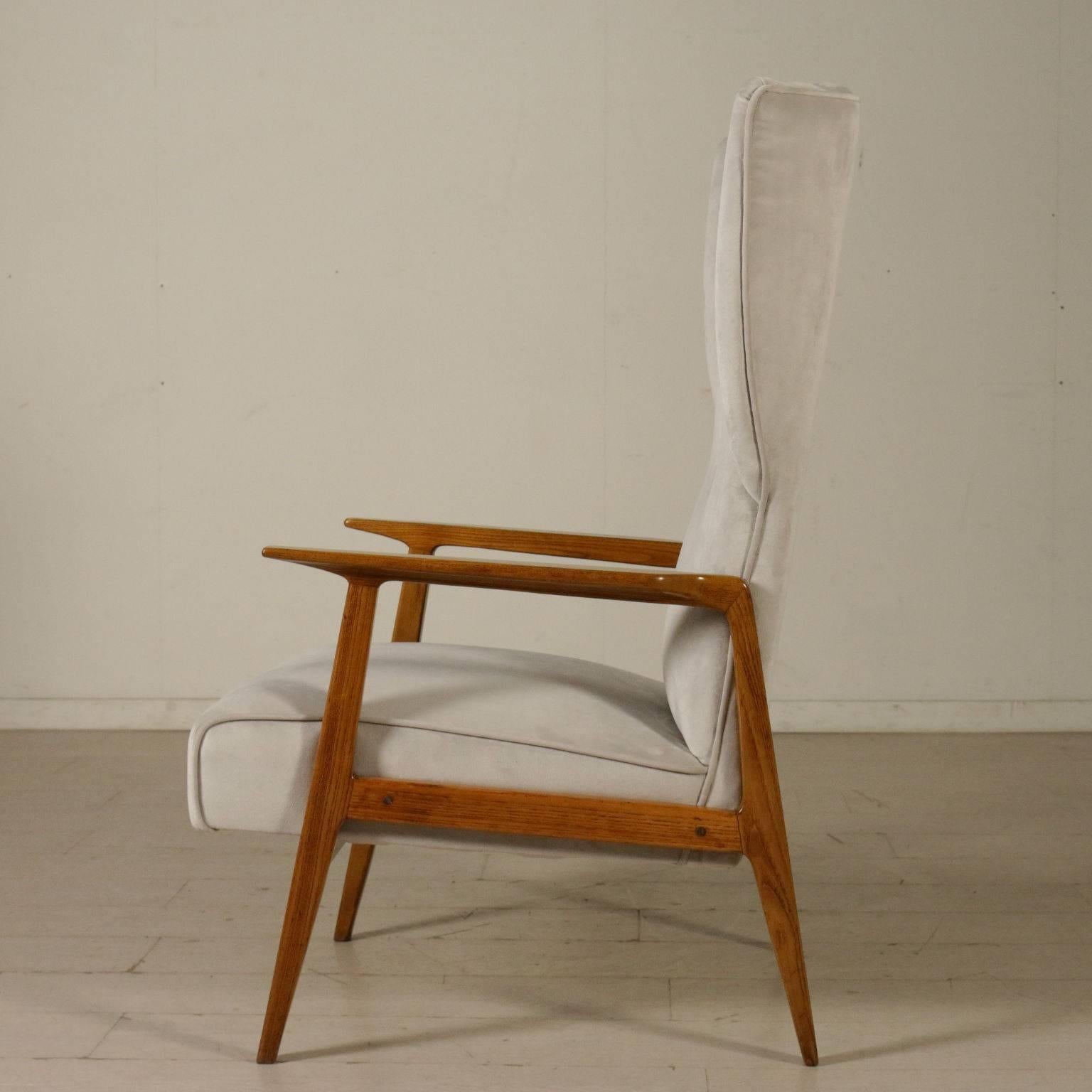 An armchair, oak, foam padding, velvet upholstery. Manufactured in Italy, 1950s.