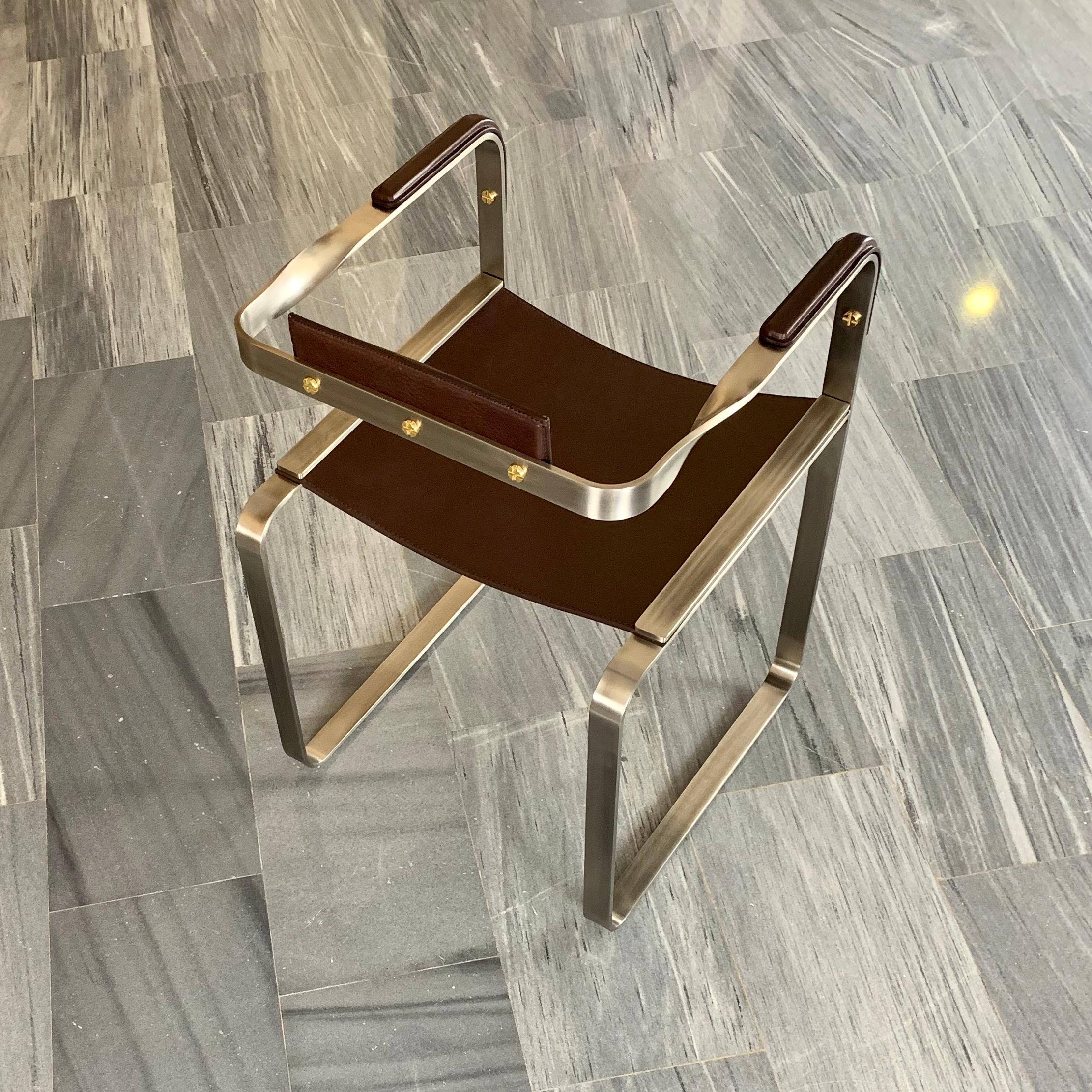 Sessel, Stahl alt-silber und schwarzes Sattelleder, Contemporary Style im Angebot 1