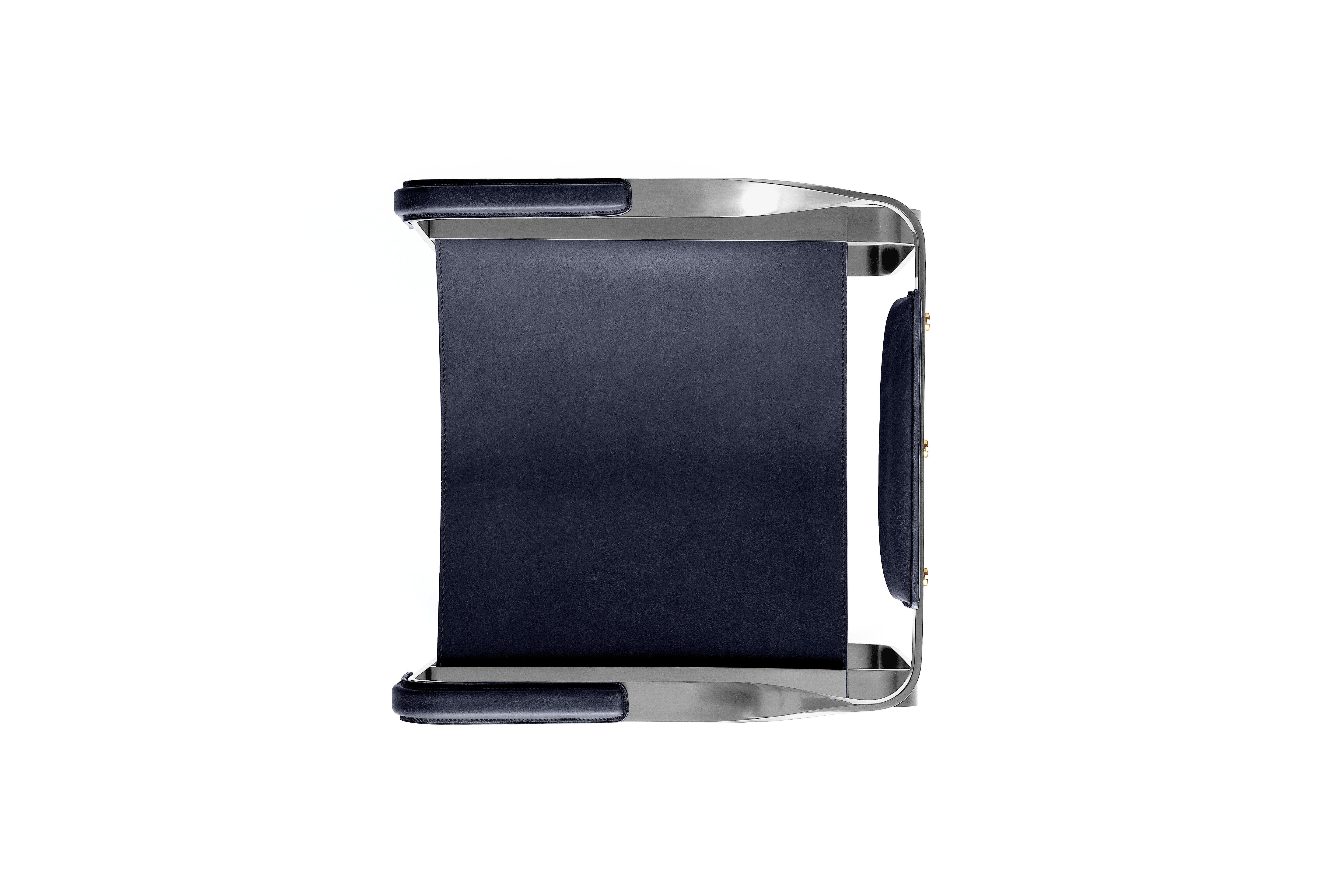 Sessel, Old Silver Steel & Navy Blue Saddle Leather, Contemporary Style (Spanisch) im Angebot