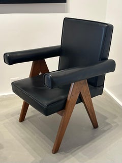 Armchair PJ-SI-30-A by Pierre Jeanneret