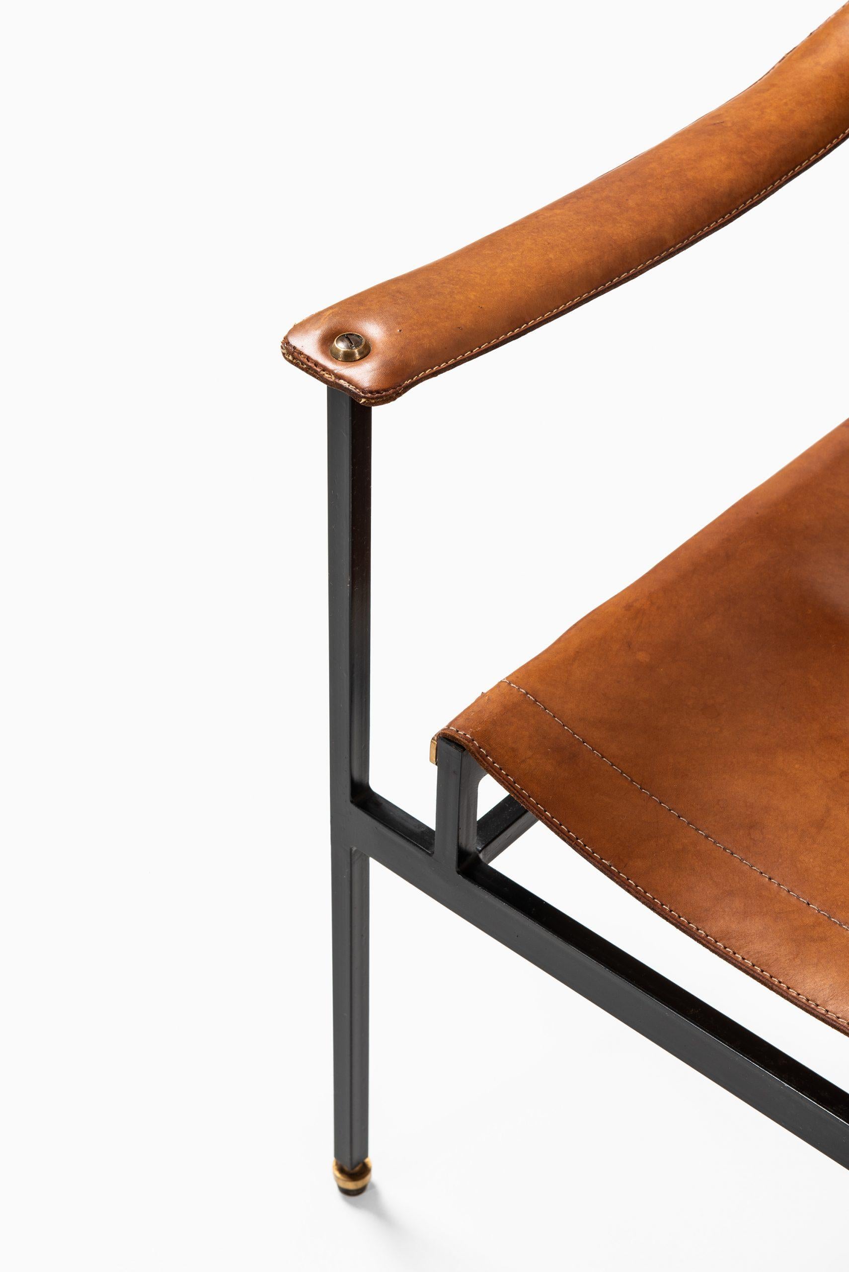 Seltener Sessel eines unbekannten Designers. Wahrscheinlich in Italien hergestellt.