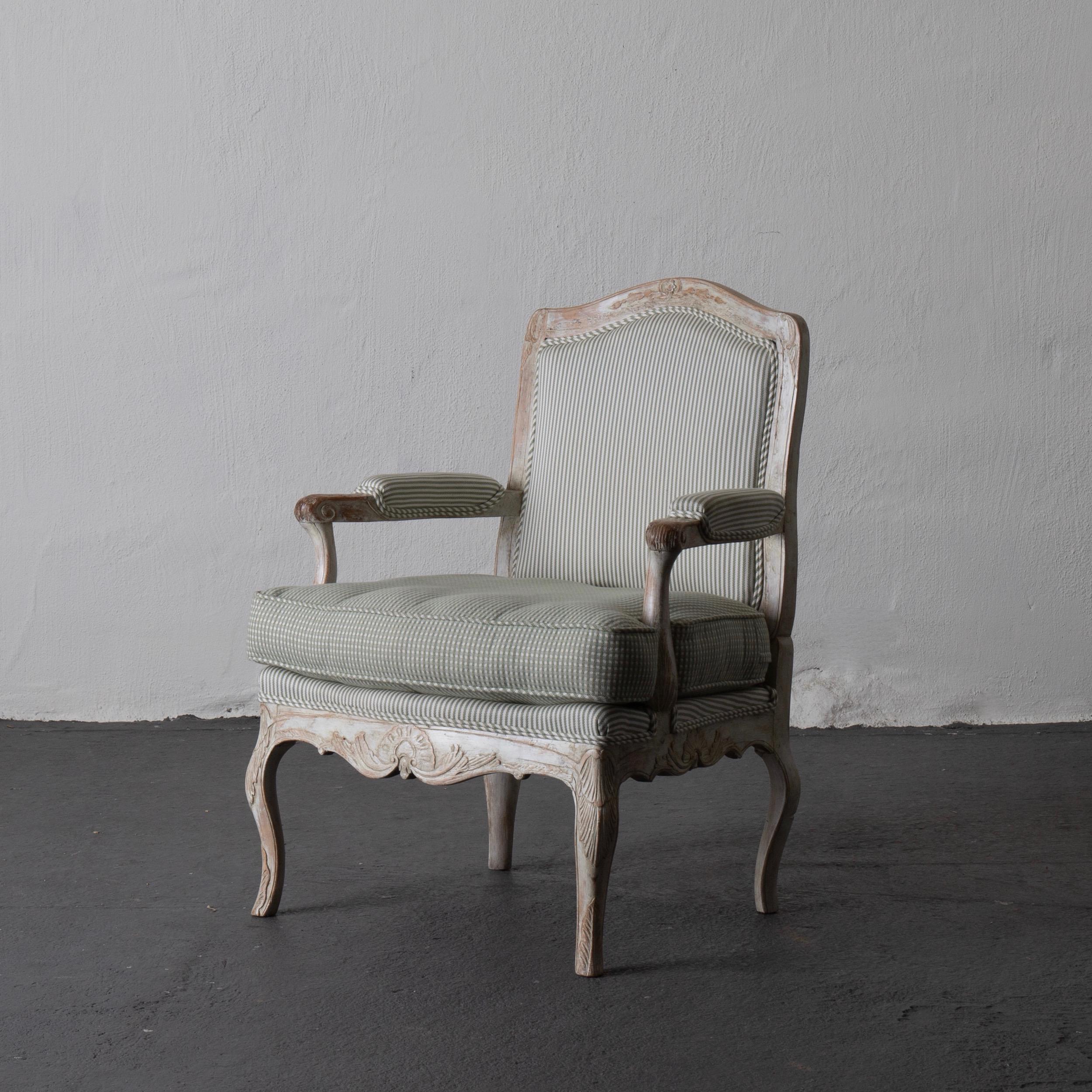 Armchair Rococo Swedish White Light Green, Sweden In Good Condition For Sale In New York, NY
