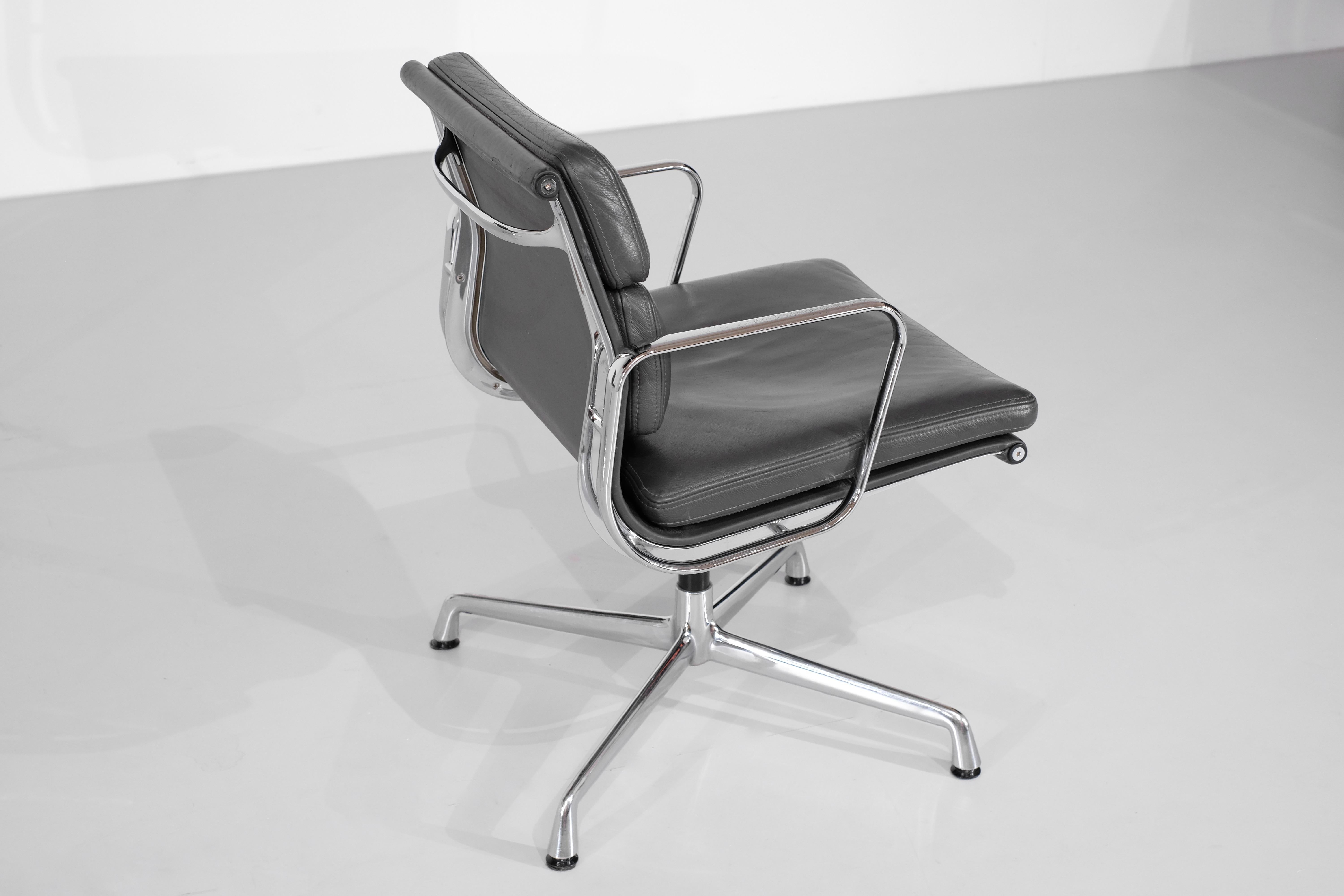 Fauteuil Soft Pad Chair 