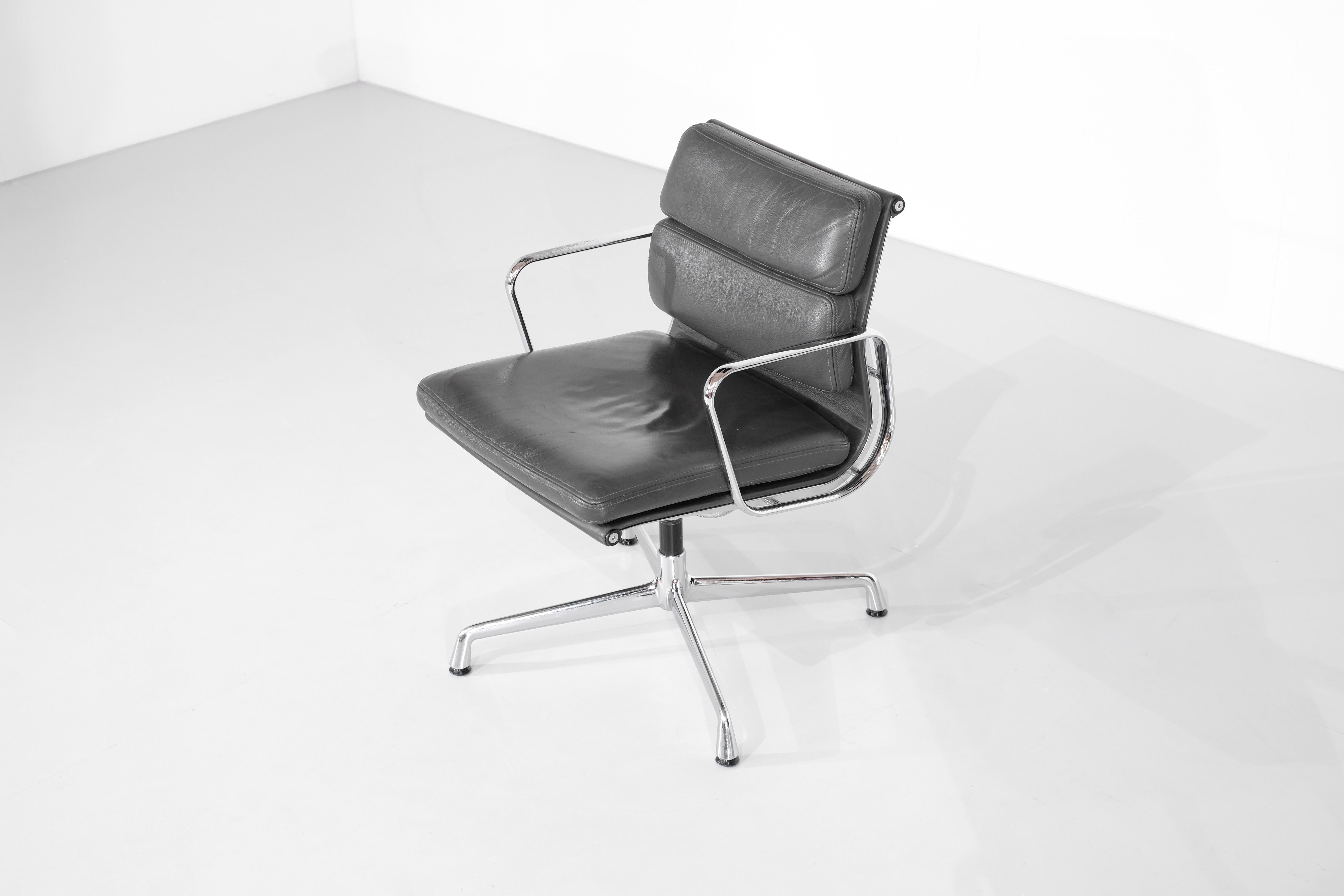 Fauteuil Soft Pad Chair 
