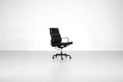 Fauteuil Soft Pad Chair "EA 219" Charles and Ray Eames, USA 1969.