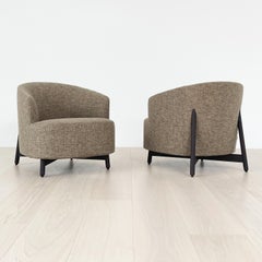 Sessel, Gestell aus gebeiztem Nussbaumholz, brauner Polsterbezug mit Struktur, Italien