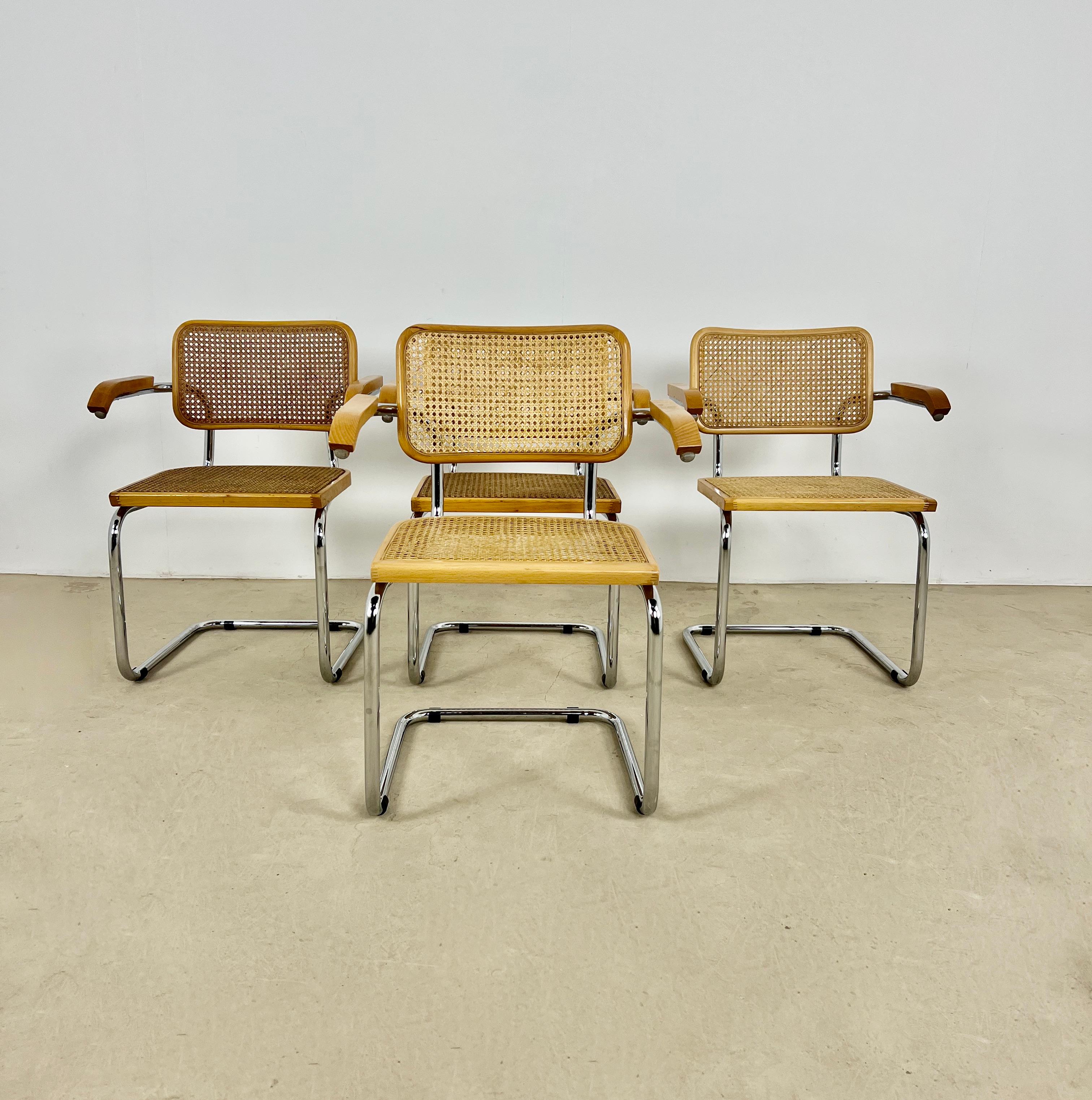 Armchair Style Chairs B32 by Marcel Breuer Set 4 3