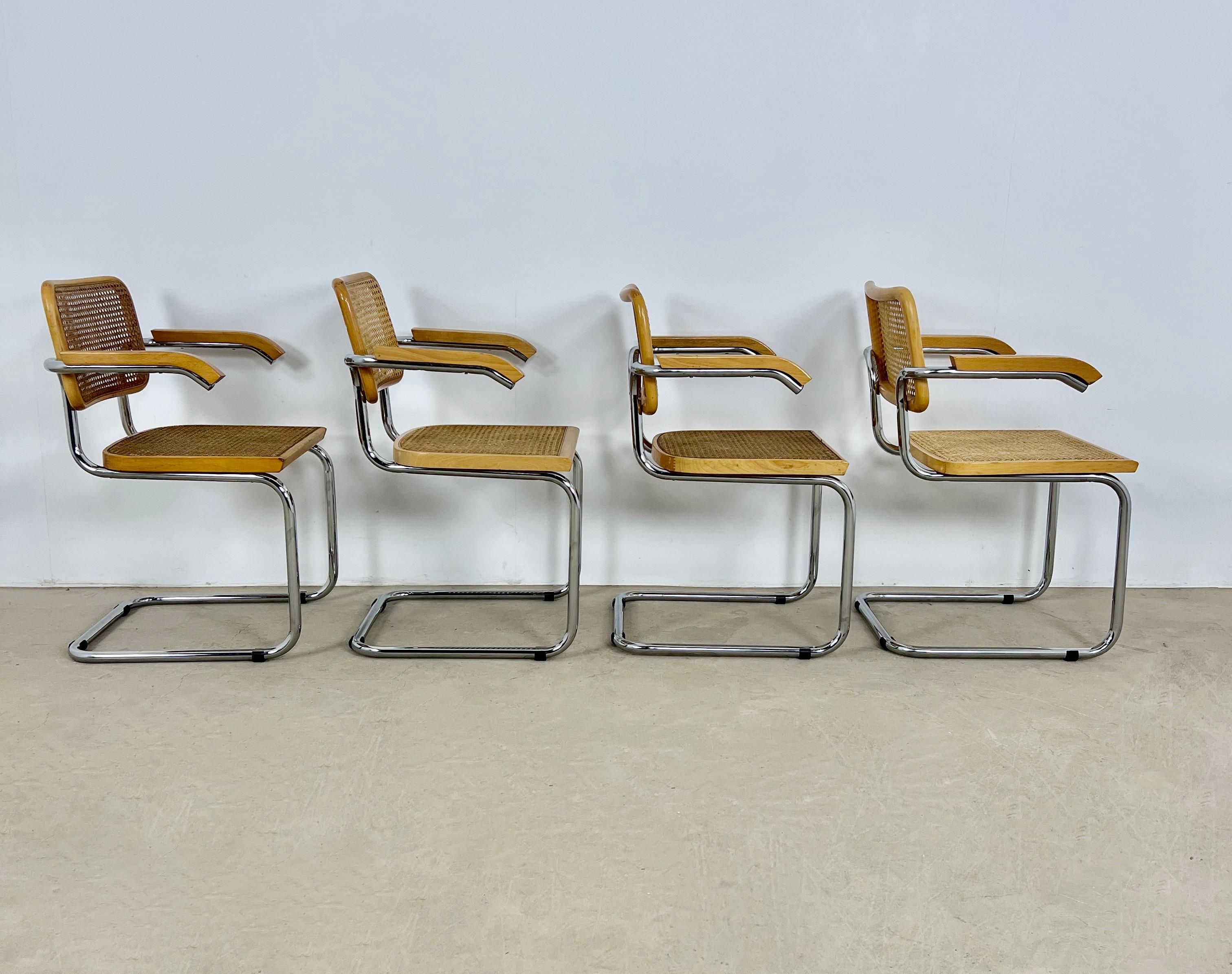 Armchair Style Chairs B32 by Marcel Breuer Set 4 In Good Condition In Lasne, BE