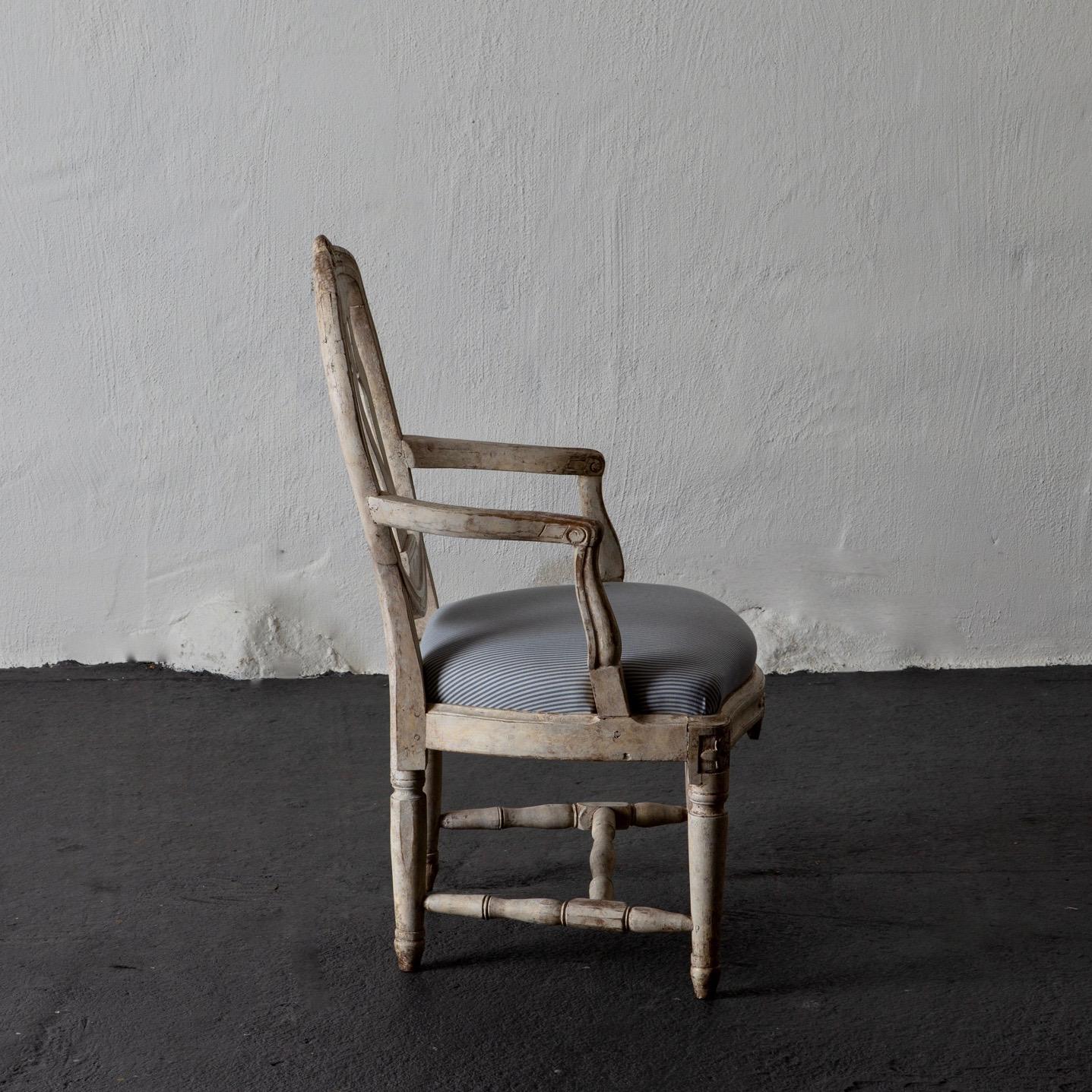 Armchair Swedish Gustavian 1775-1790 White Washed, Sweden In Good Condition For Sale In New York, NY