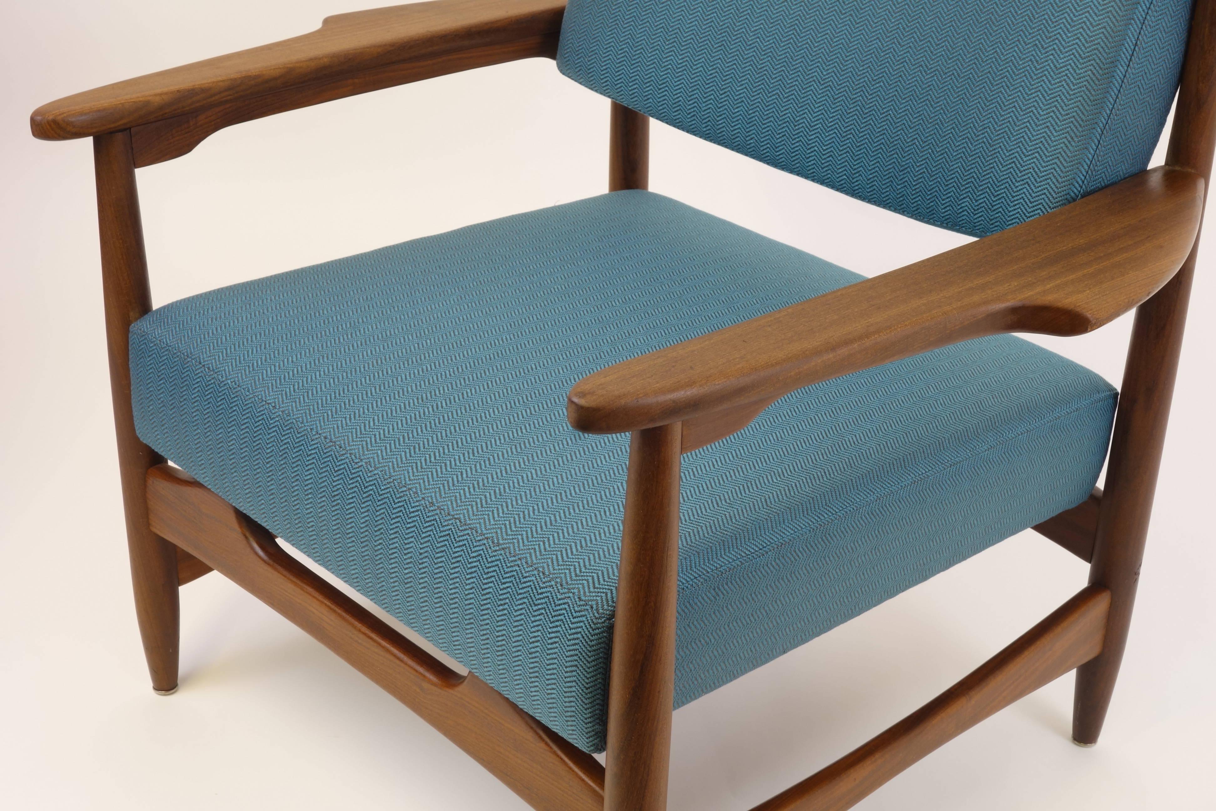 Sessel aus Teakholz, dänisches Design im Stil von Finn Juhl, Dänemark 1960er Jahre im Angebot 1