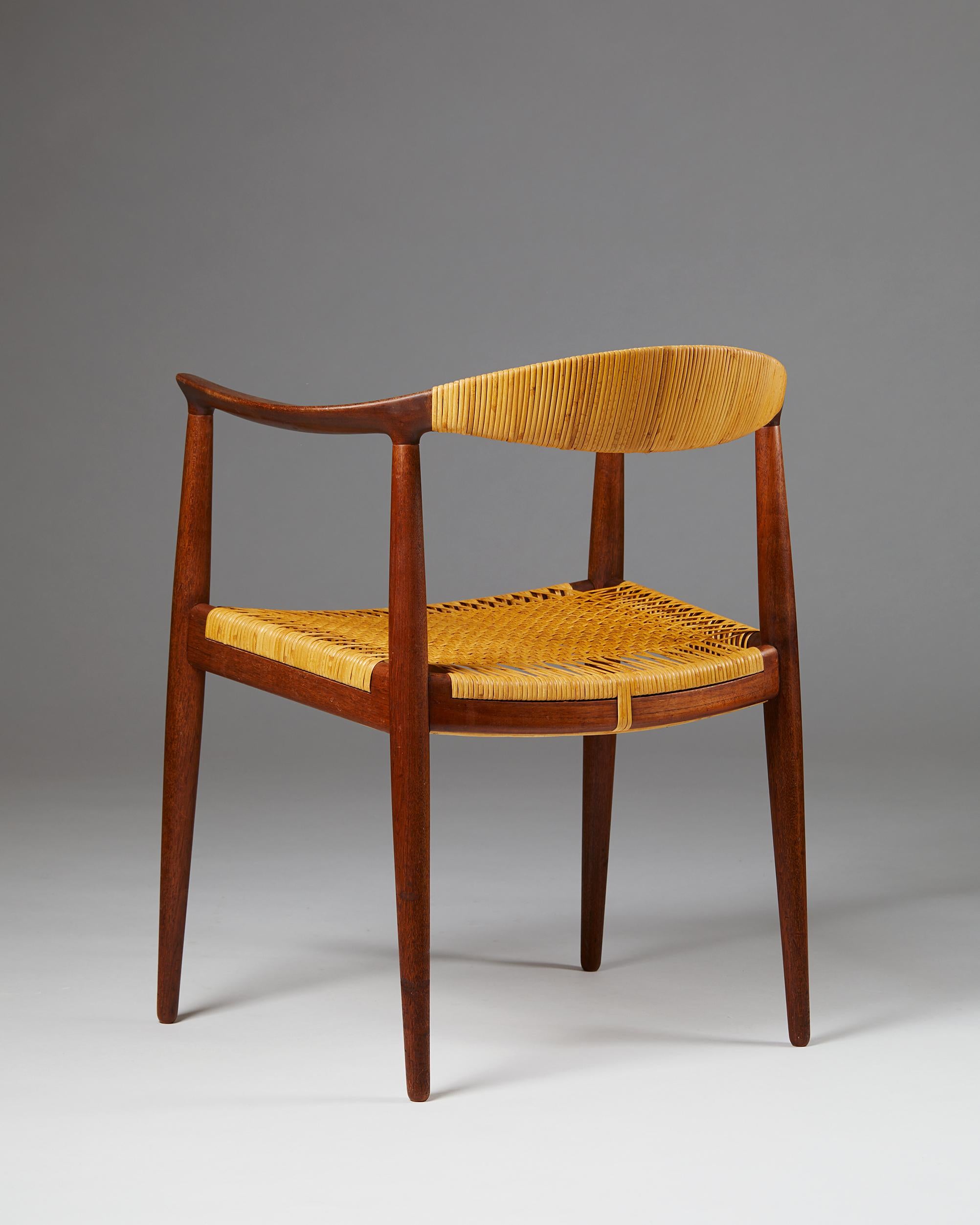 Armchair “The Chair”, Designed by Hans Wegner for Johannes Hansen, Denmark, 1949 4