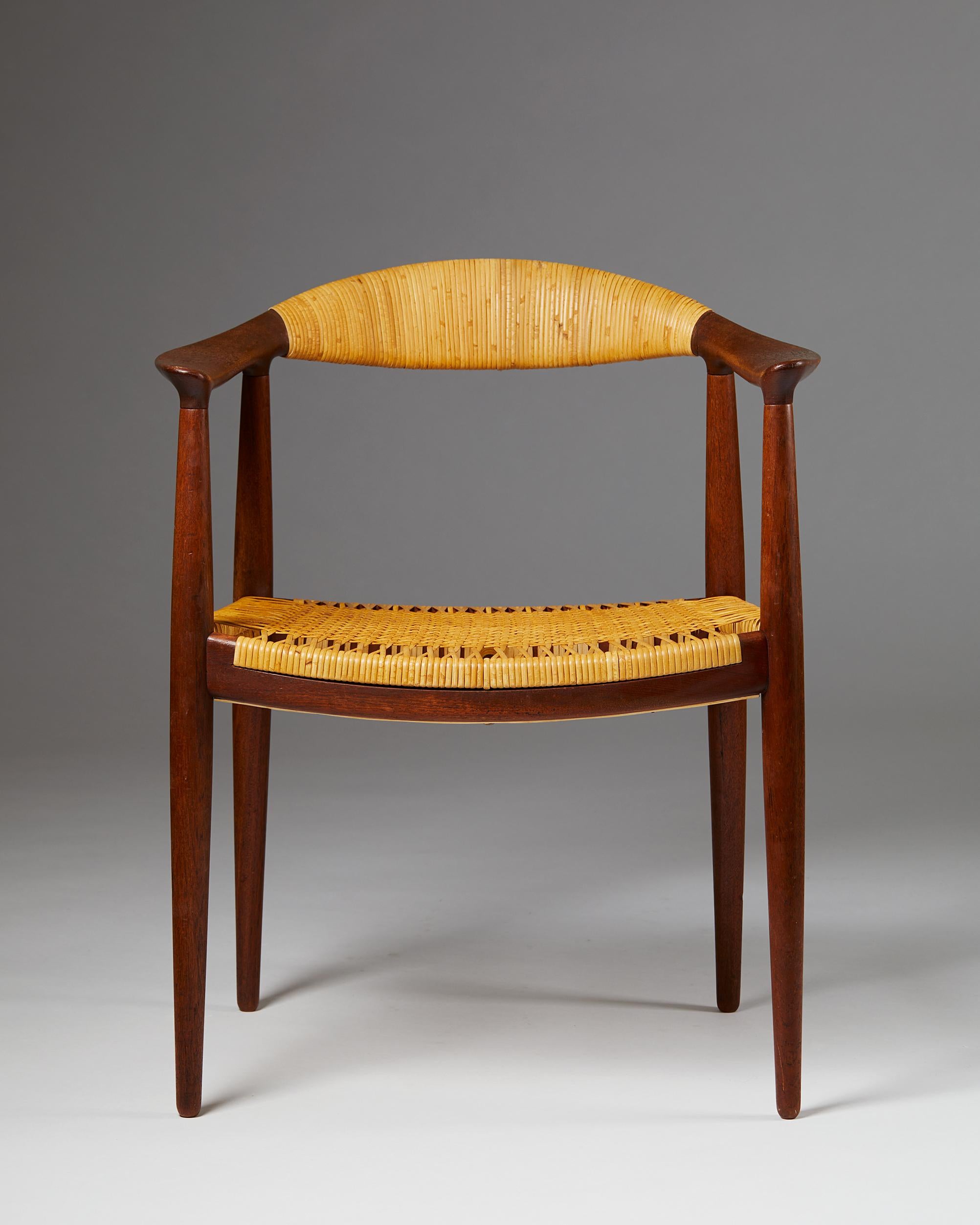 Armchair “The Chair”, Designed by Hans Wegner for Johannes Hansen, Denmark, 1949 In Excellent Condition In Stockholm, SE