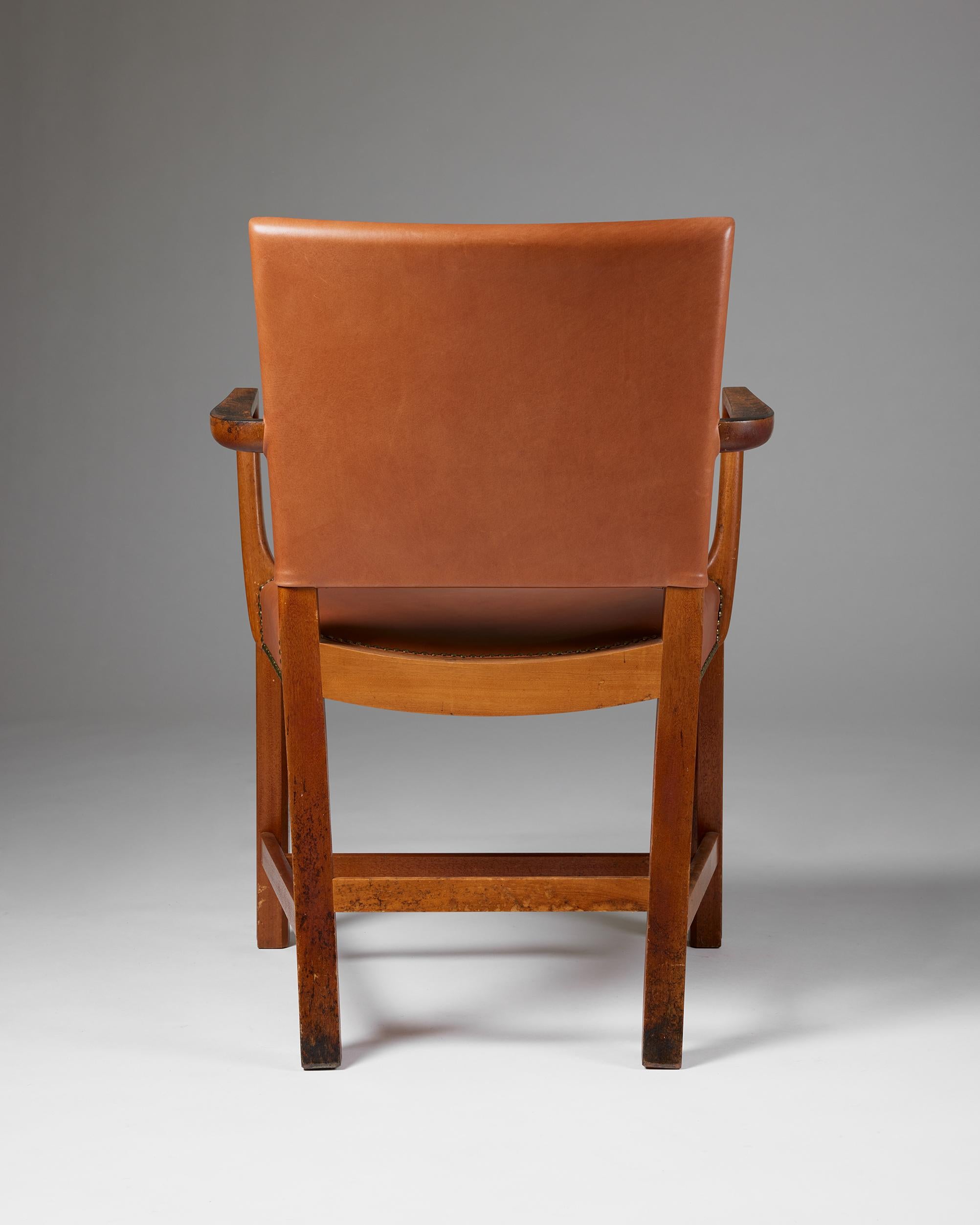 Armchair ‘The Red Chair’ Model 3758a Designed by Kaare Klint for Rud, Rasmussen For Sale 1