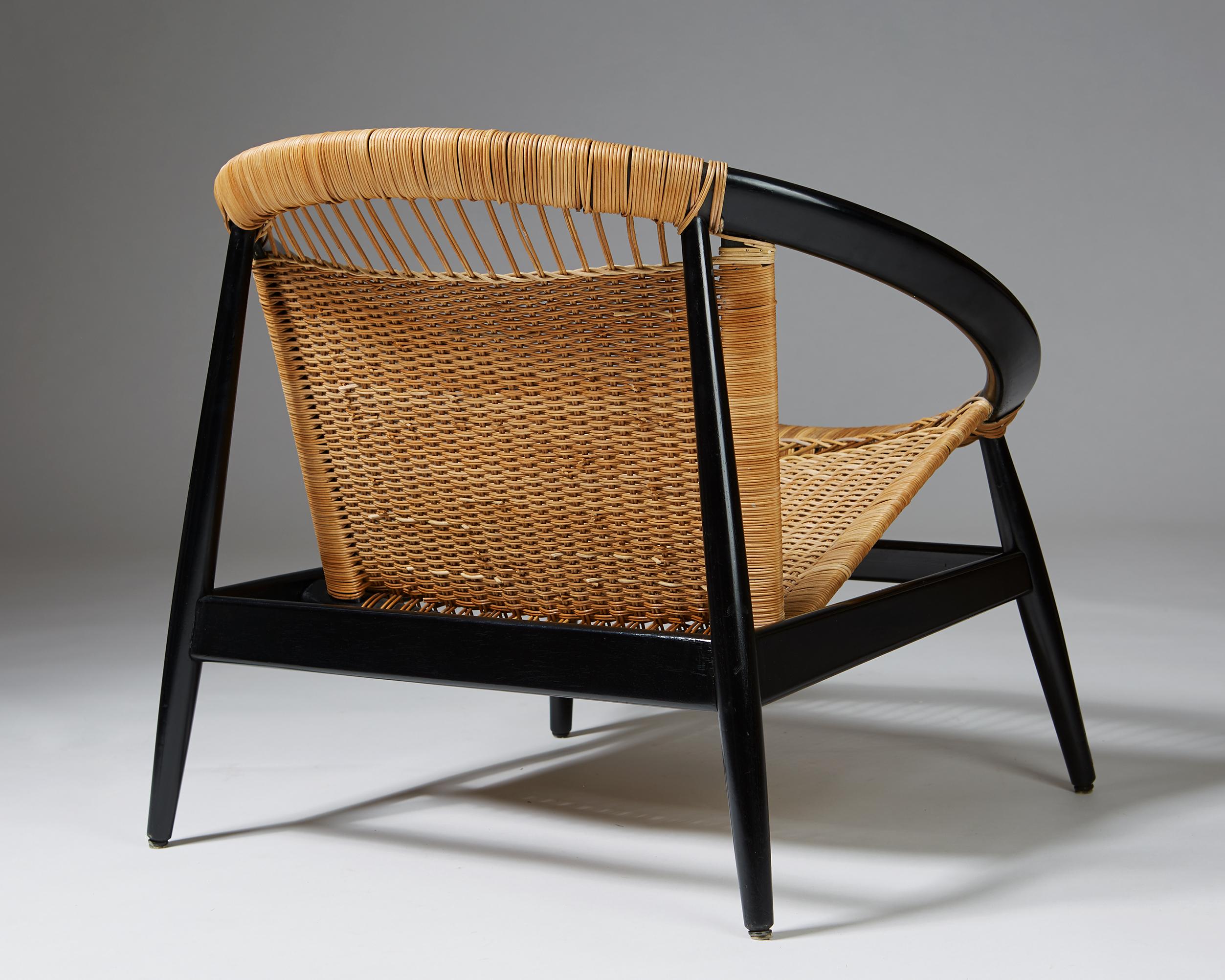 Scandinavian Modern Armchair the Ring Chair Number 23 by Illum Wikkelsö for Niels Eilersen, Denmark
