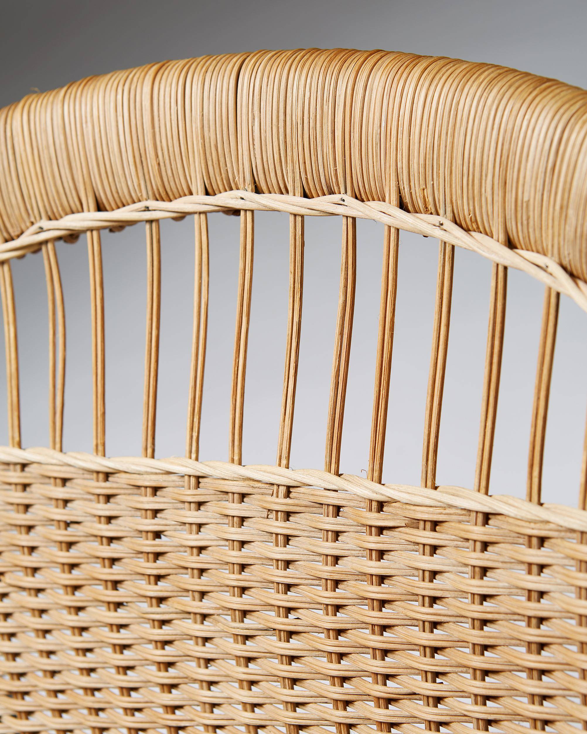 Lacquered Armchair the Ring Chair Number 23 by Illum Wikkelsö for Niels Eilersen, Denmark