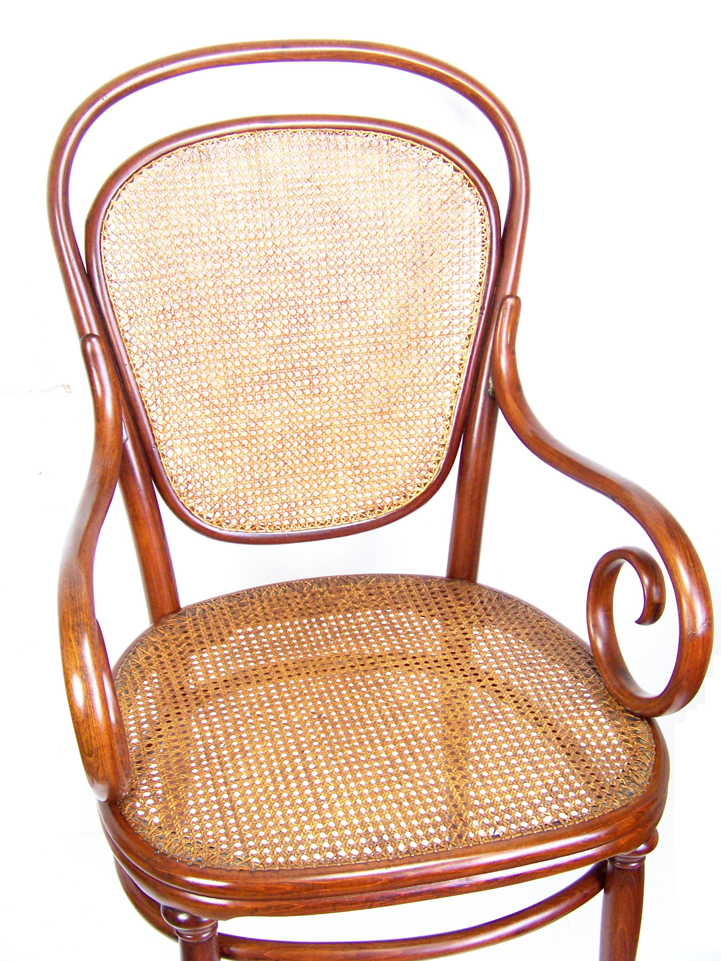 Sillón Thonet nº 12, hacia 1870 Belle Époque en venta